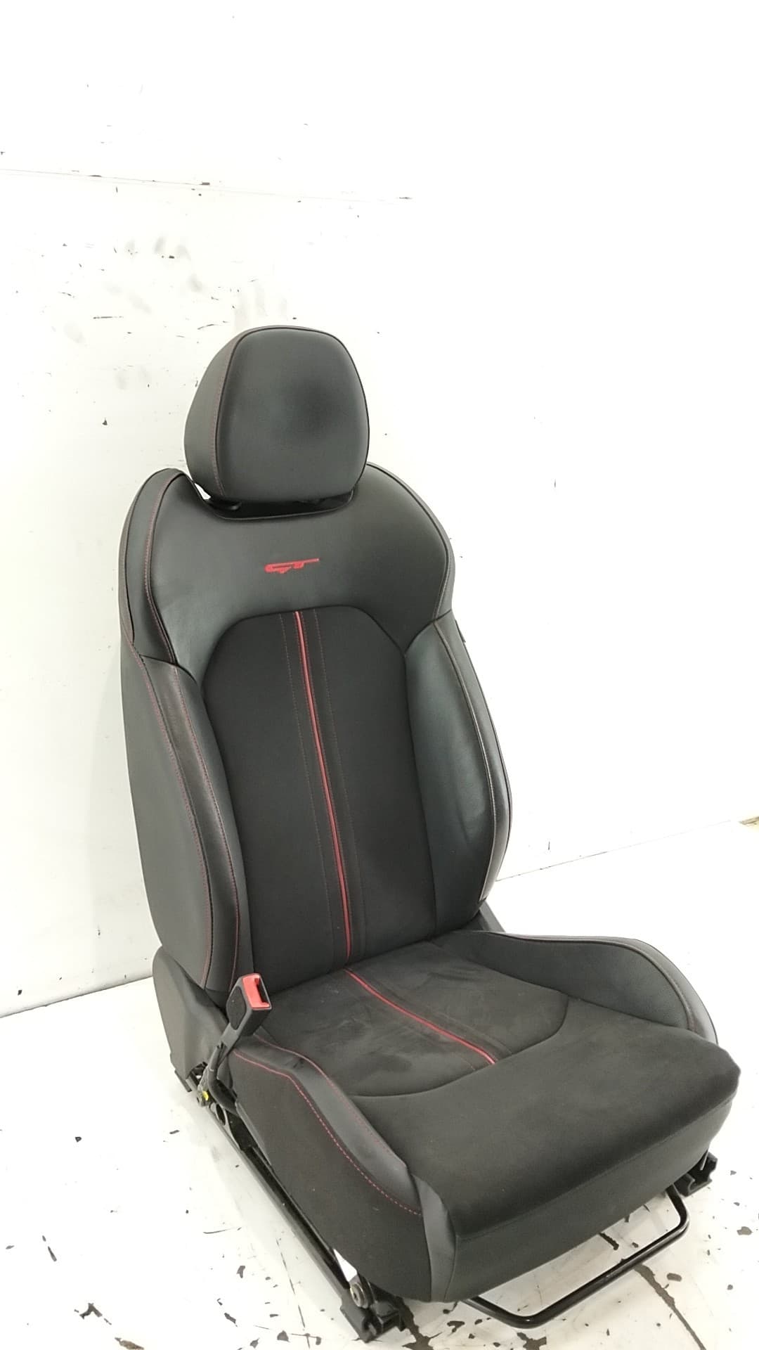 Asiento delantero izquierdo KIA PROCEED ( ) 3