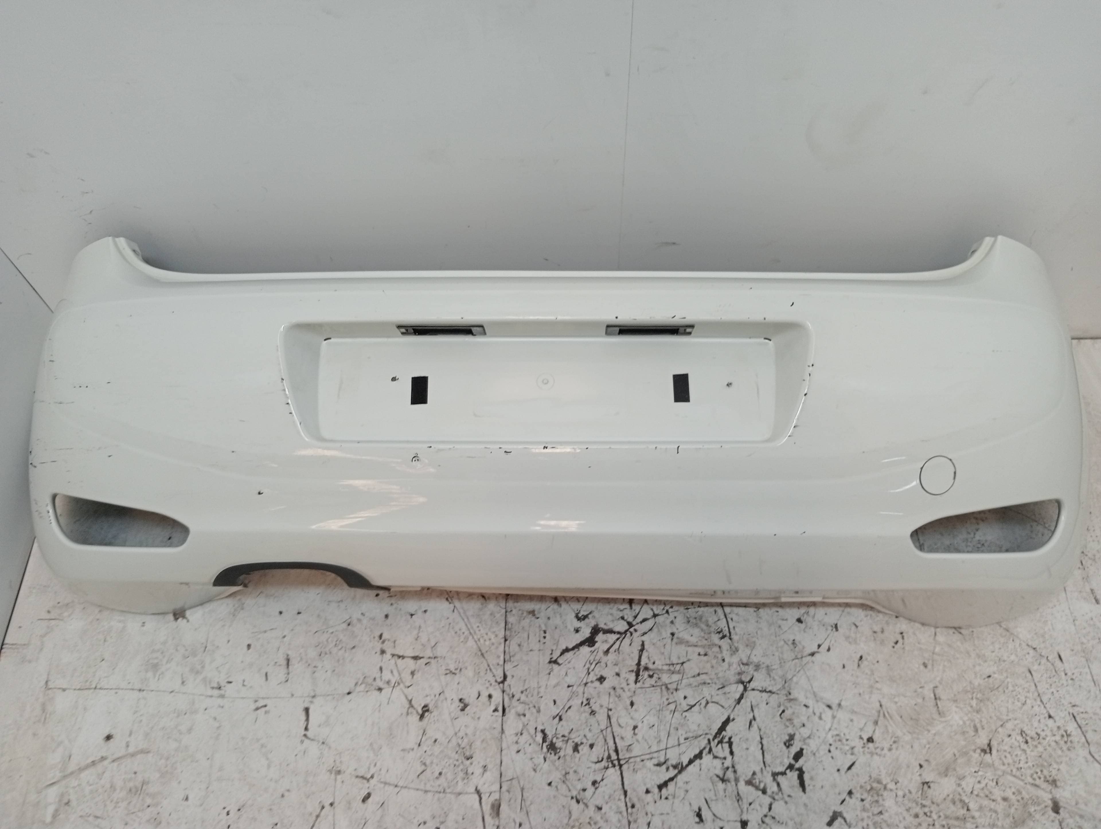 Paragolpes trasero FIAT PUNTO (EVO) (199)