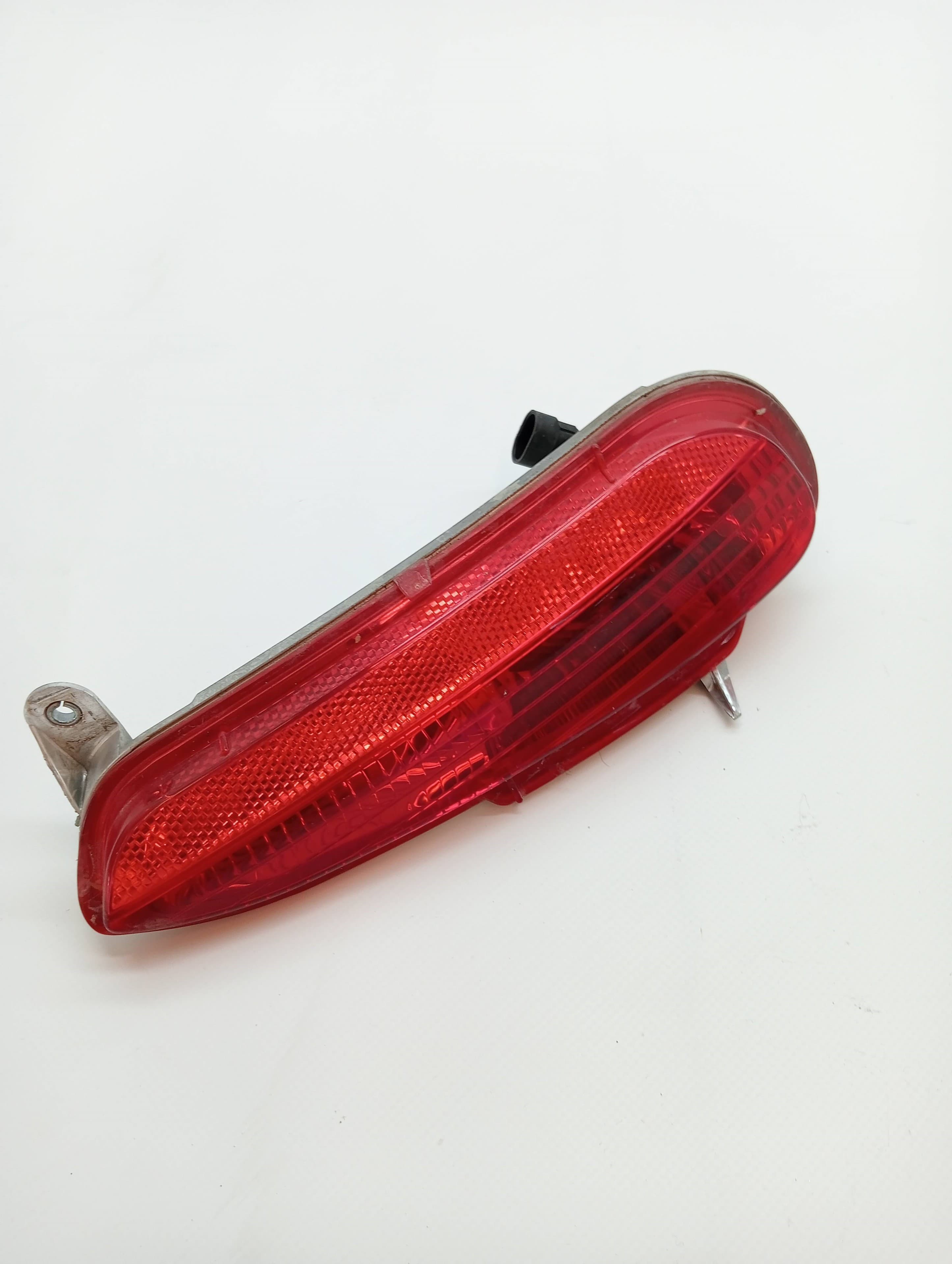 Faro antiniebla trasero izquierdo FIAT PUNTO (EVO) (199)