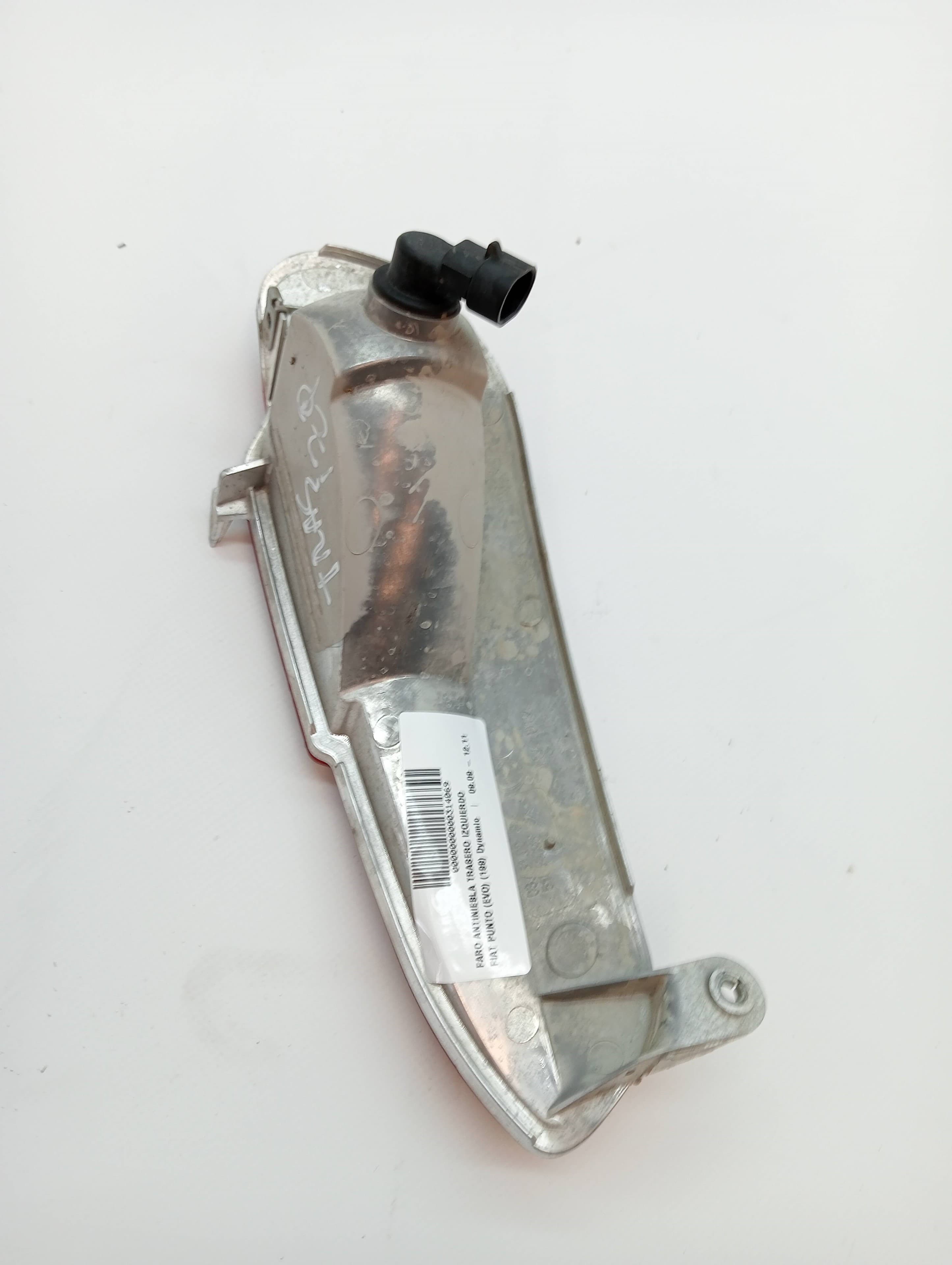 Faro antiniebla trasero izquierdo FIAT PUNTO (EVO) (199) 3