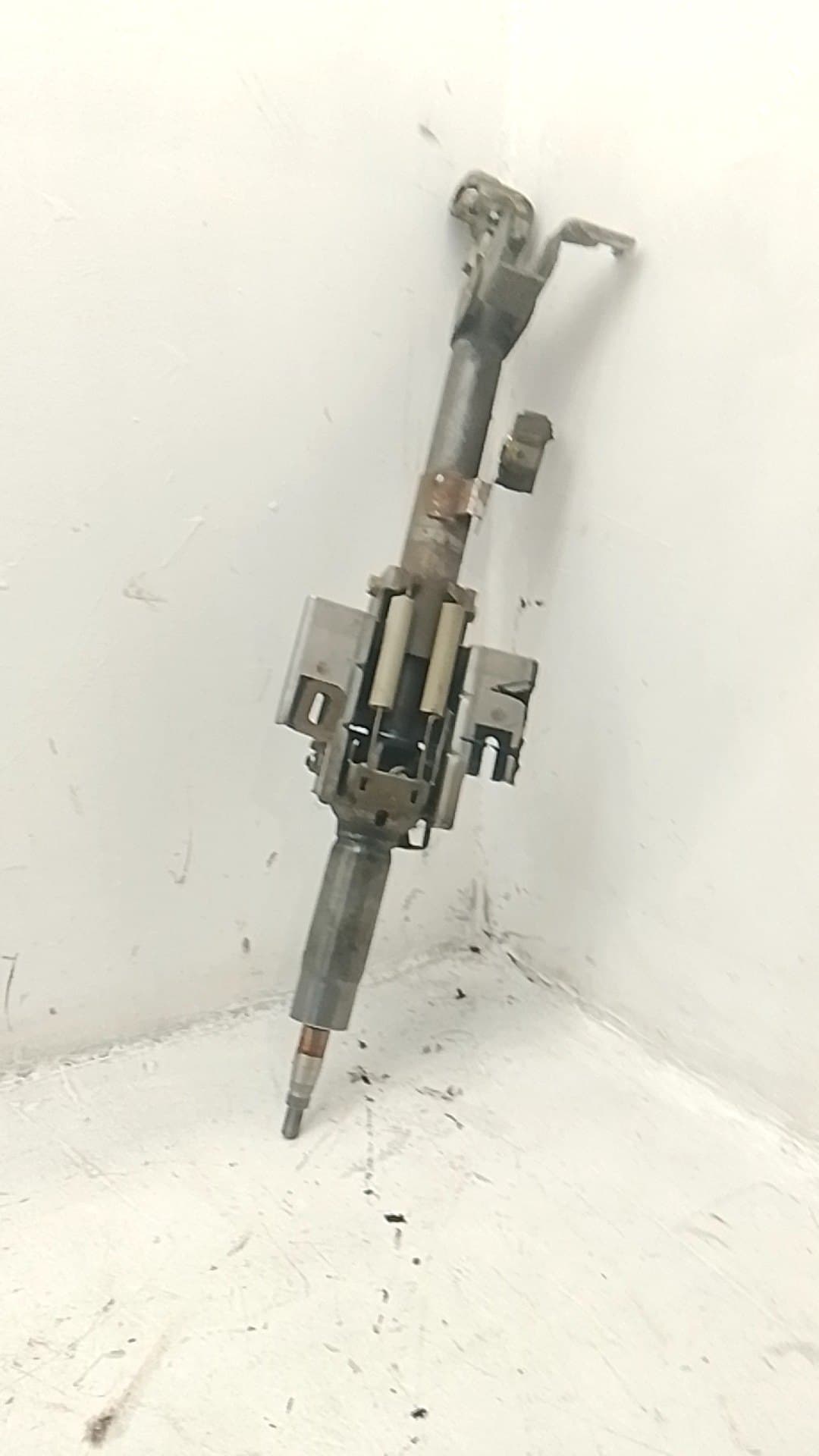 Columna direccion KIA CARNIVAL