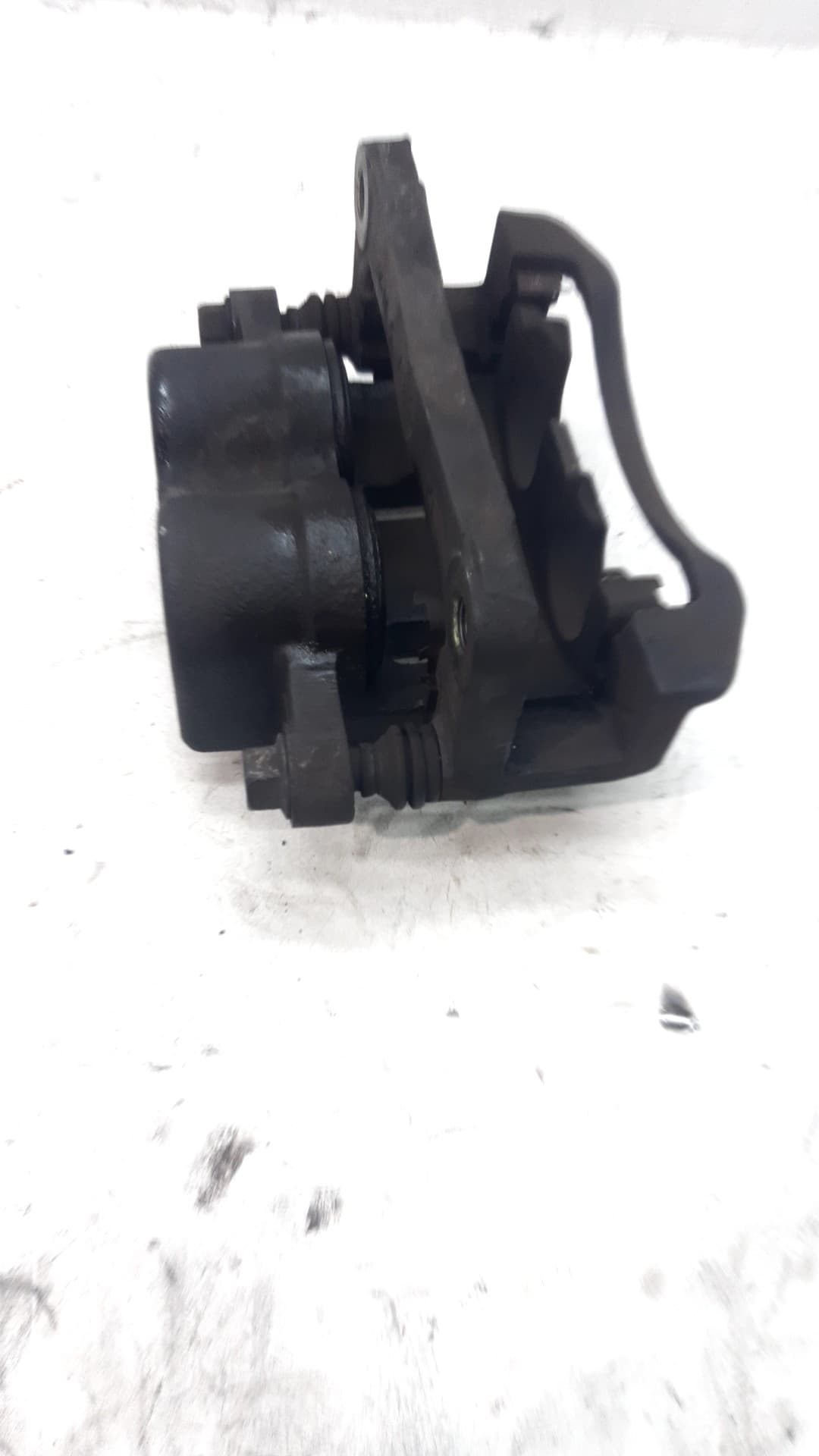 Recambio KIA CARNIVAL ref. 0K56A33980B 2