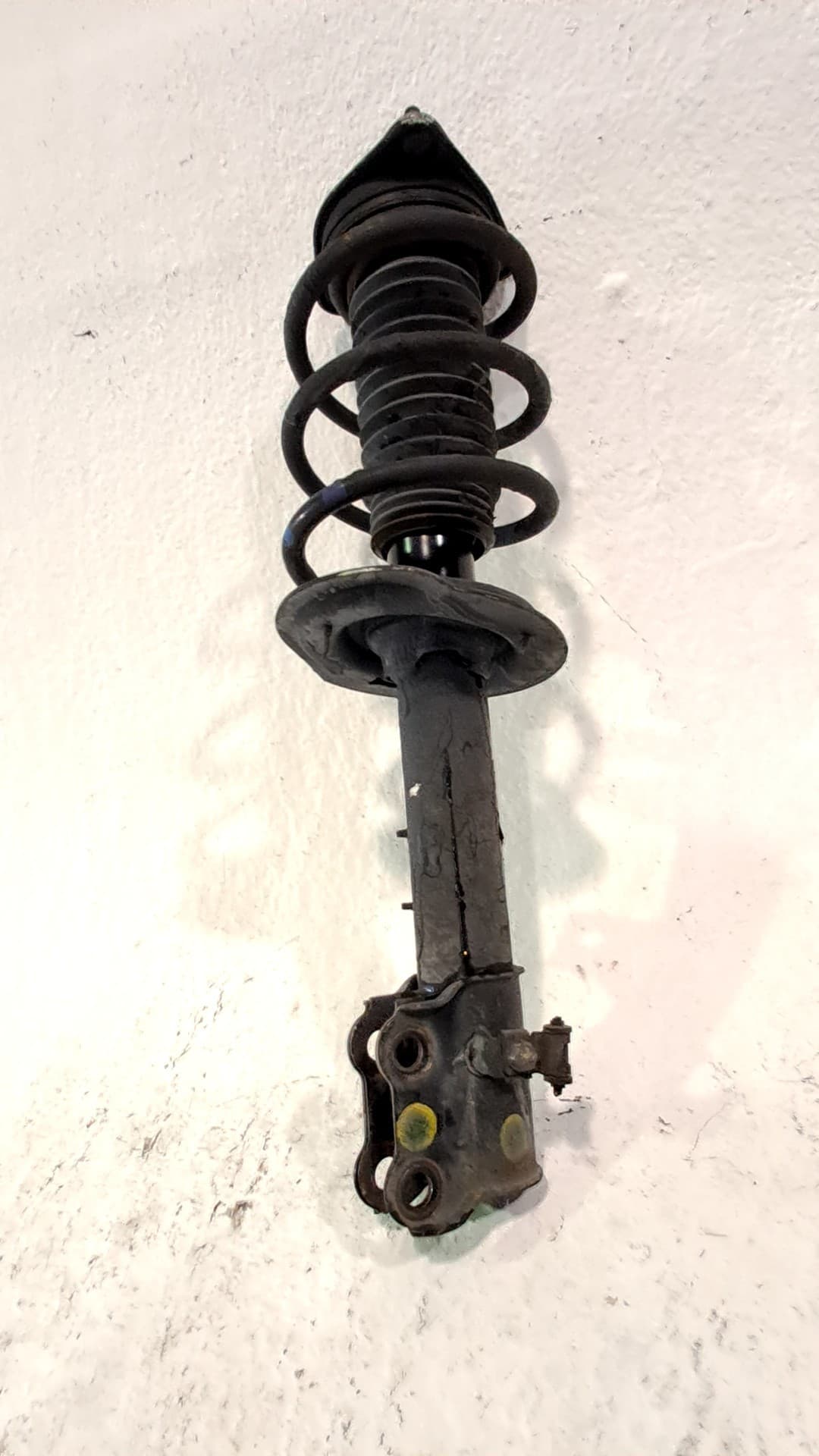 Amortiguador delantero izquierdo HYUNDAI IX35 3