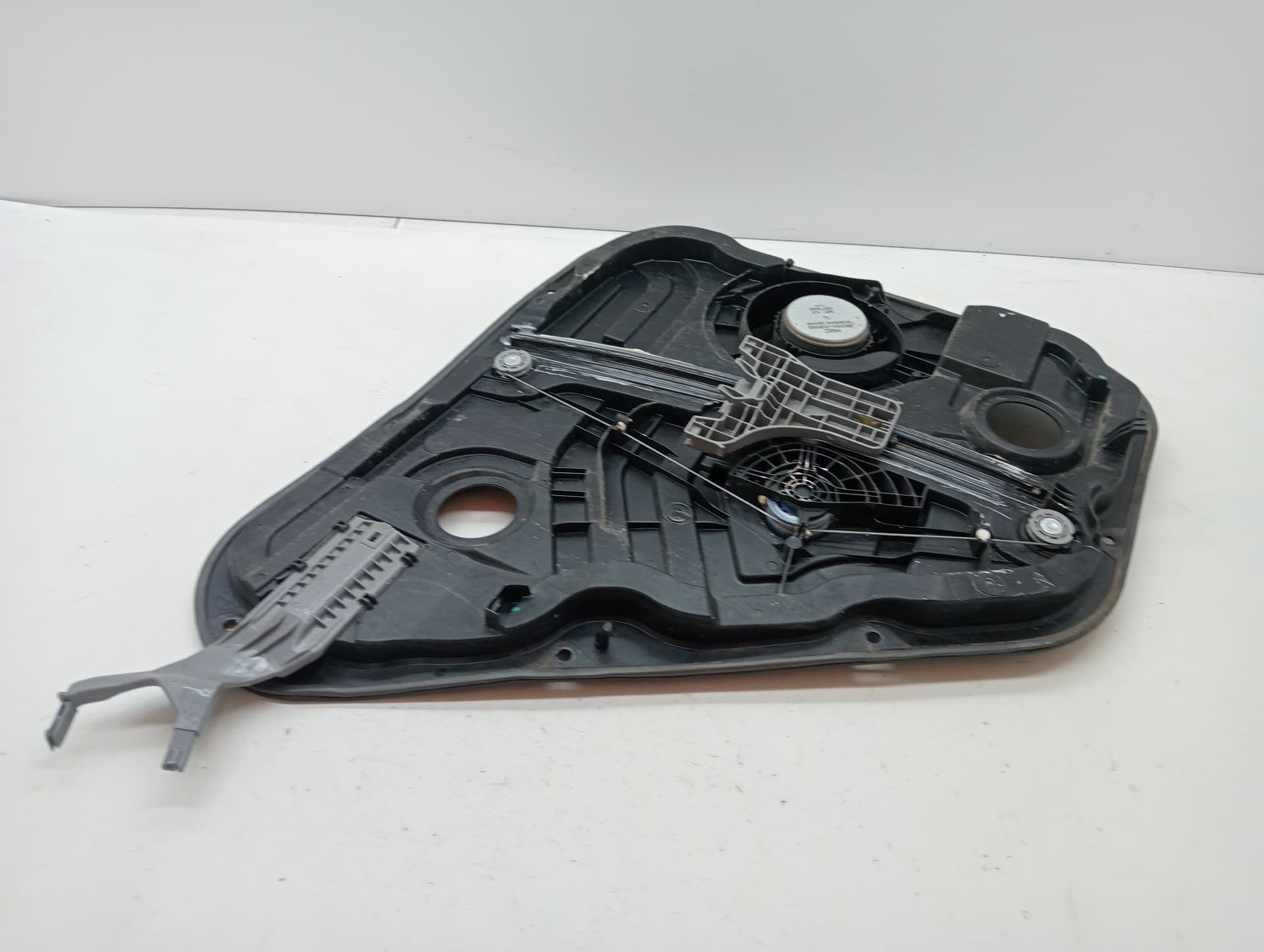 Elevalunas trasero derecho HYUNDAI TUCSON 3