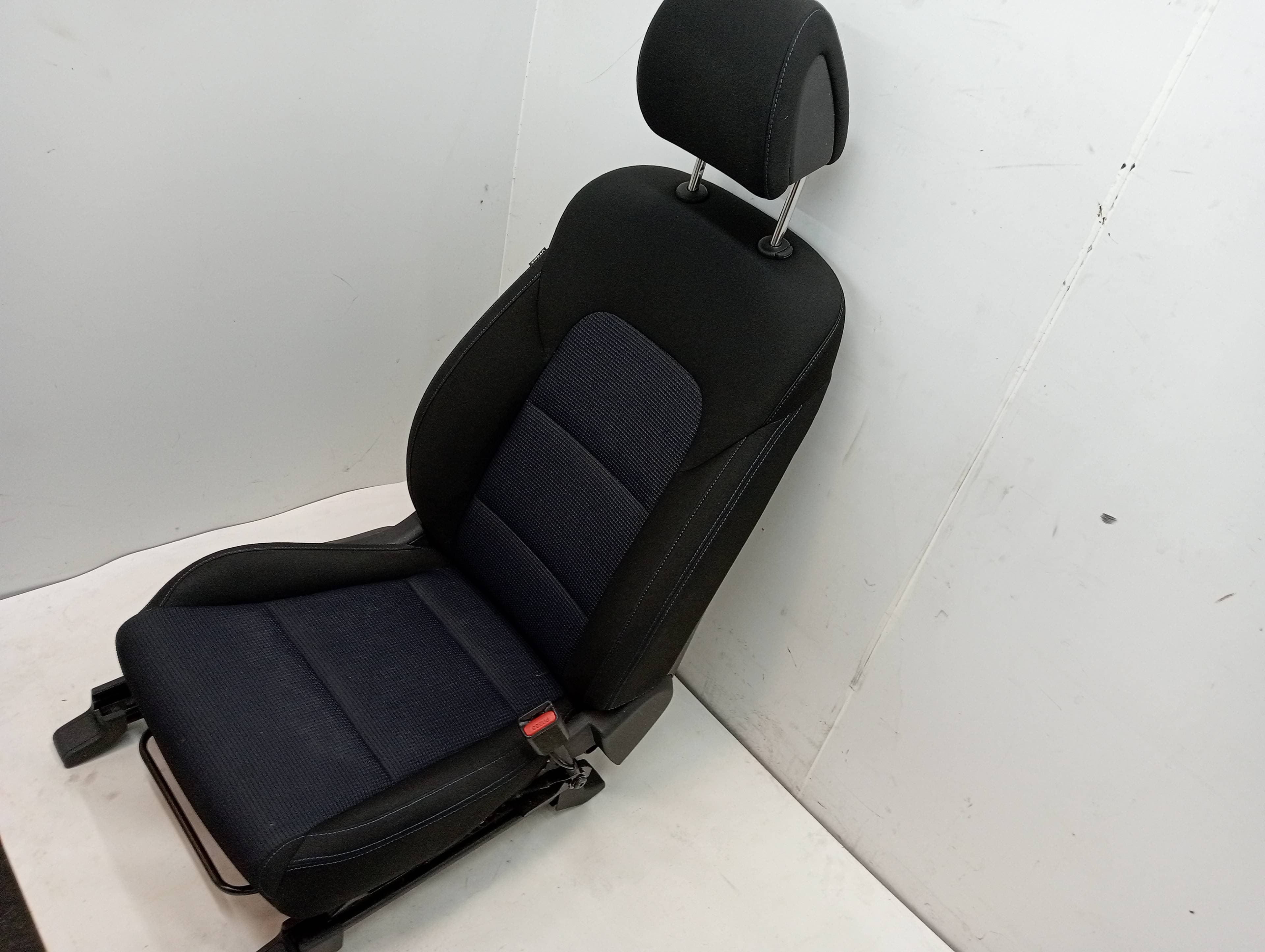 Asiento delantero derecho HYUNDAI TUCSON 3