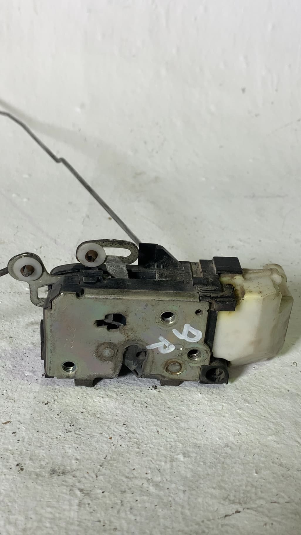 Cerradura puerta delantera derecha ALFA ROMEO GT (125) 3