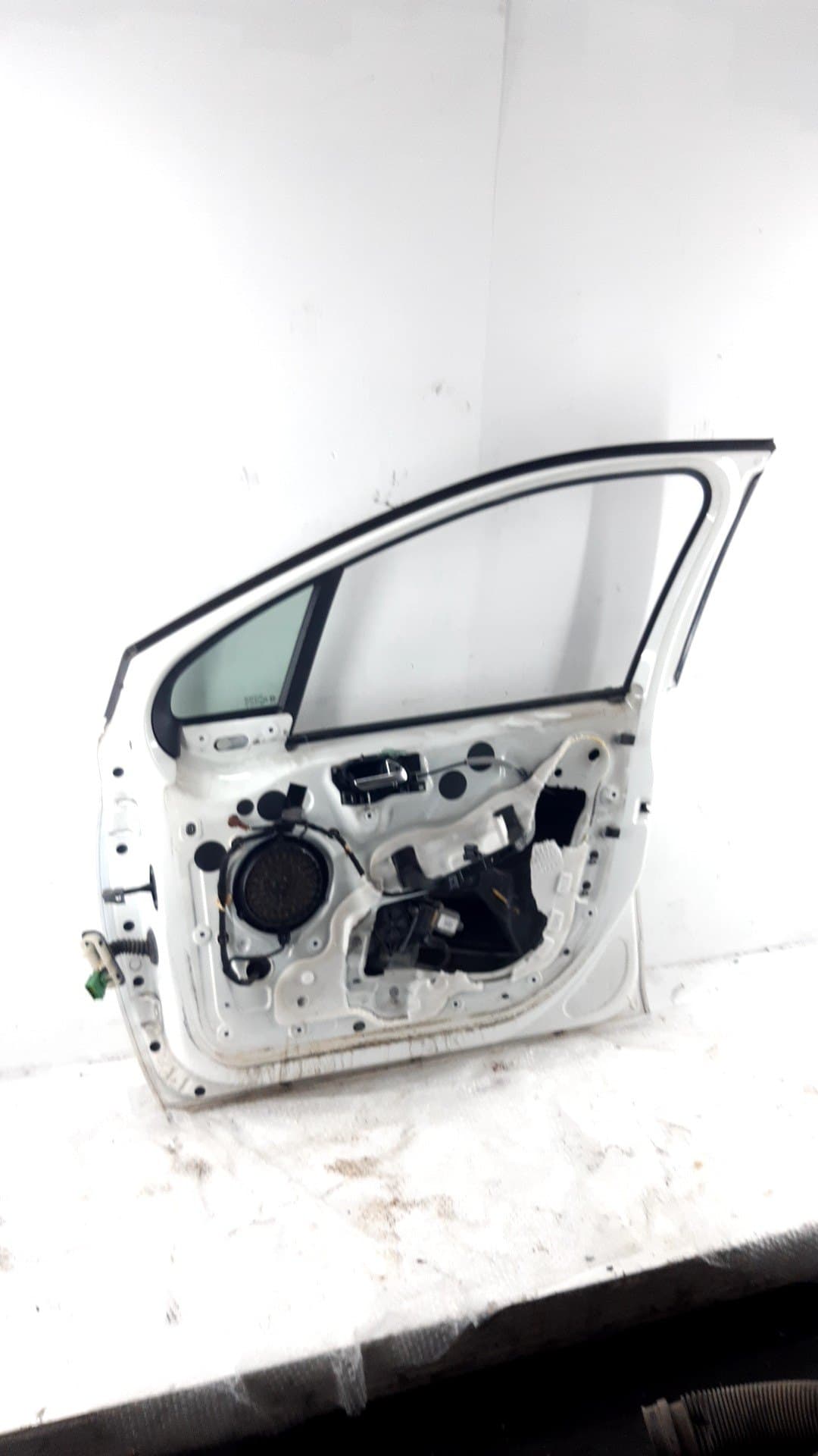 Puerta delantera derecha PEUGEOT 208 2