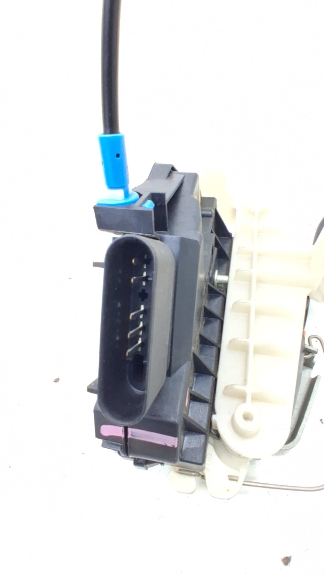 Cerradura puerta delantera izquierda FORD MUSTANG 3