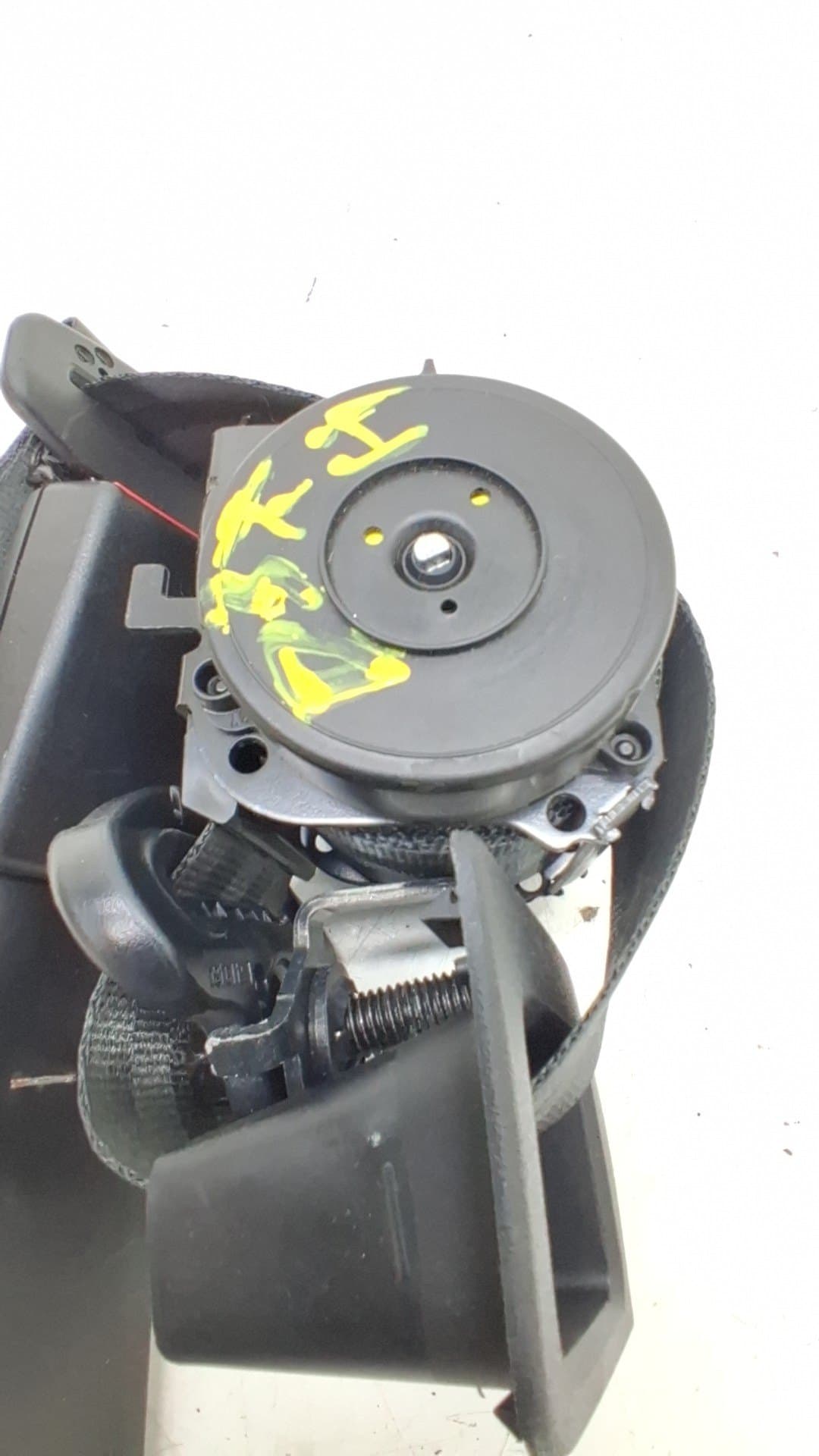 Cinturon seguridad trasero izquierdo FORD MUSTANG 3