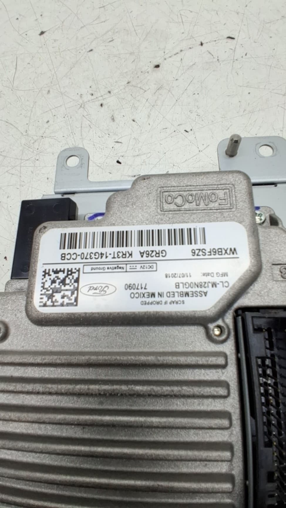 Pantalla multifuncion FORD MUSTANG 2