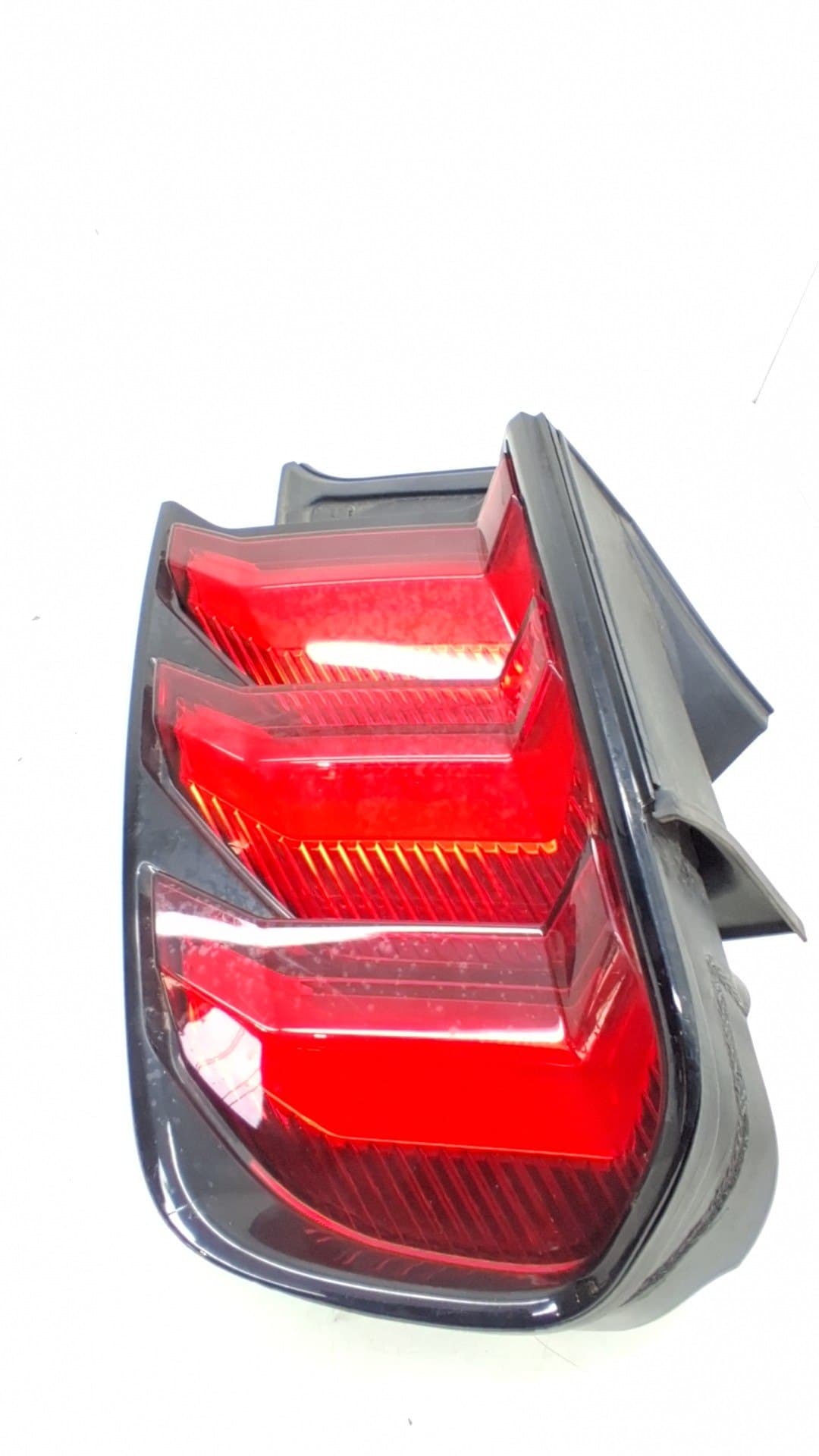 Piloto trasero derecho FORD MUSTANG 2