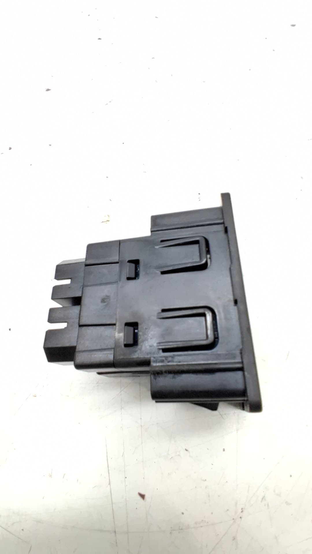 Recambio FORD MUSTANG ref. HU5Z19A387B 2