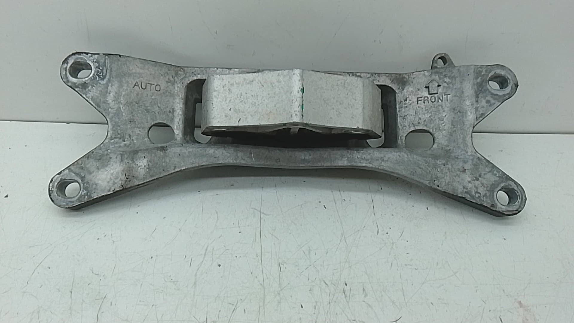 Recambio FORD MUSTANG ref. JR3C6068AB