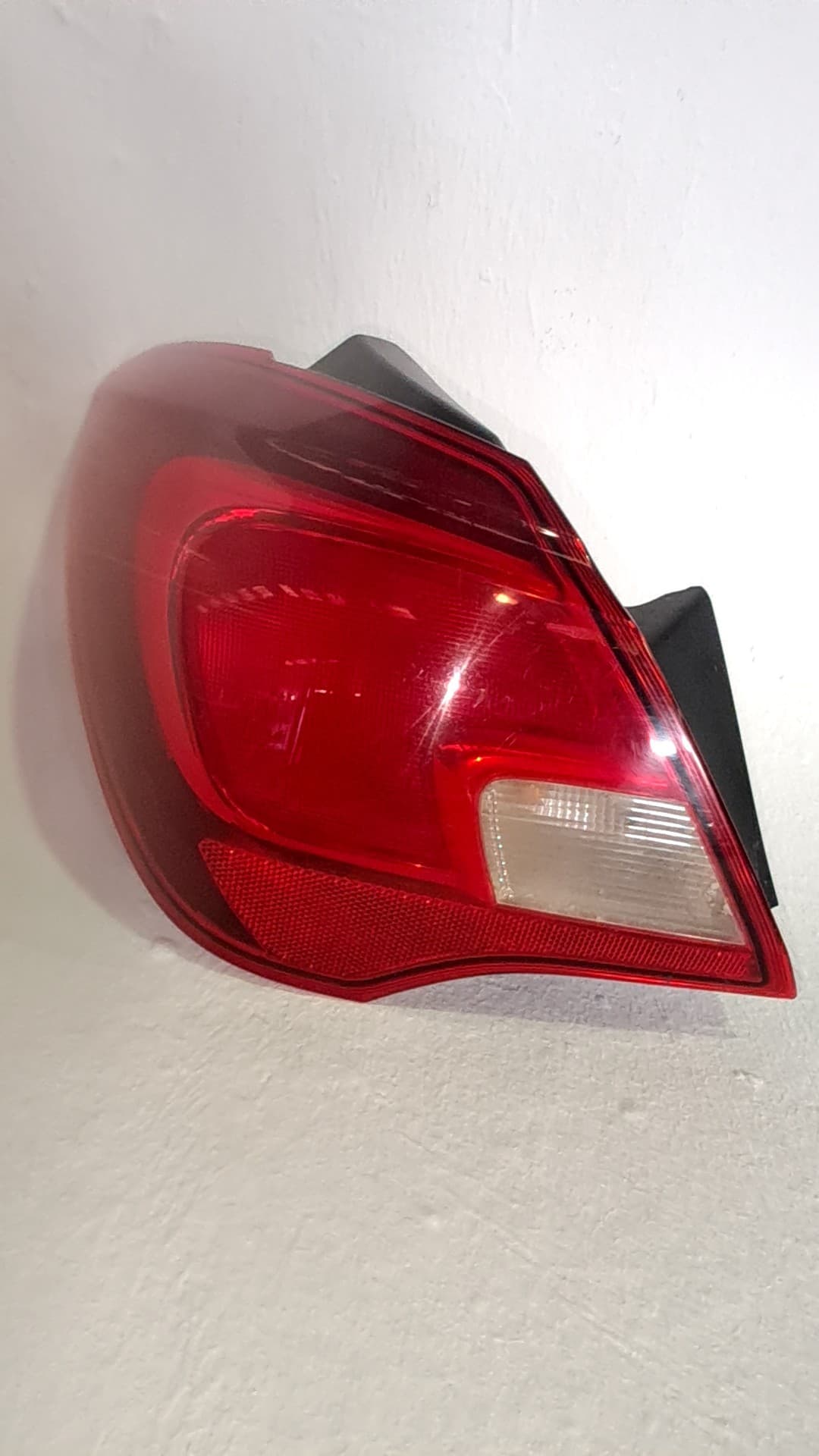 Piloto trasero izquierdo OPEL CORSA E