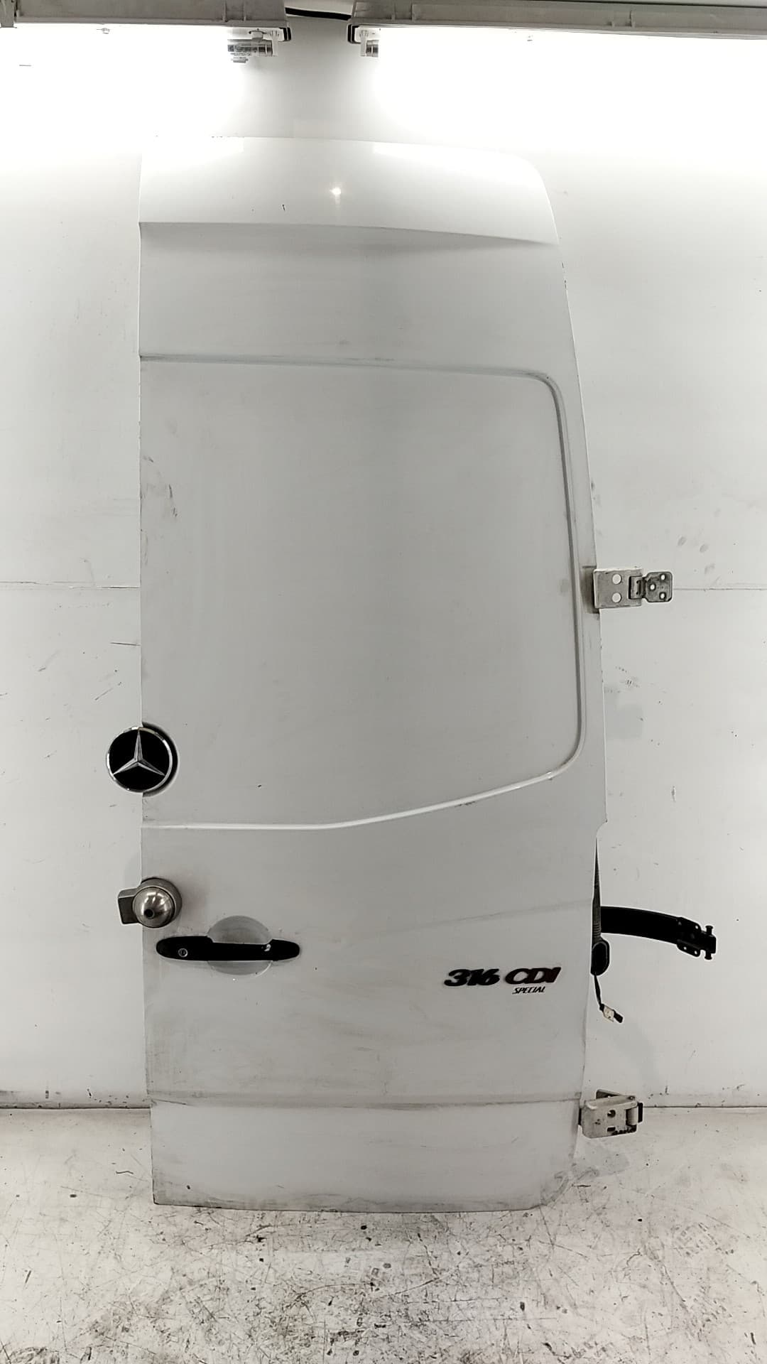 Puerta trasera derecha MERCEDES-BENZ SPRINTER 3,5-T FURGONETA (B906)