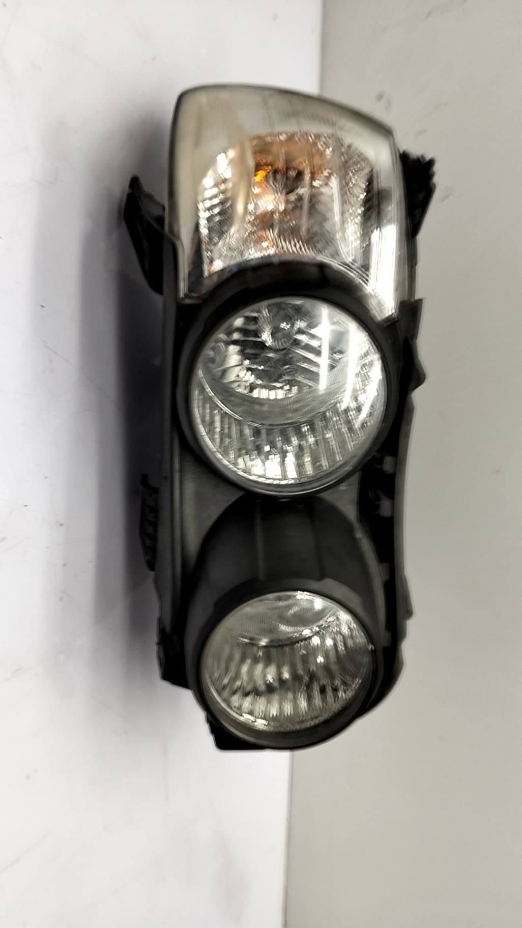Faro izquierdo CHEVROLET AVEO HATCHBACK (T300) 4
