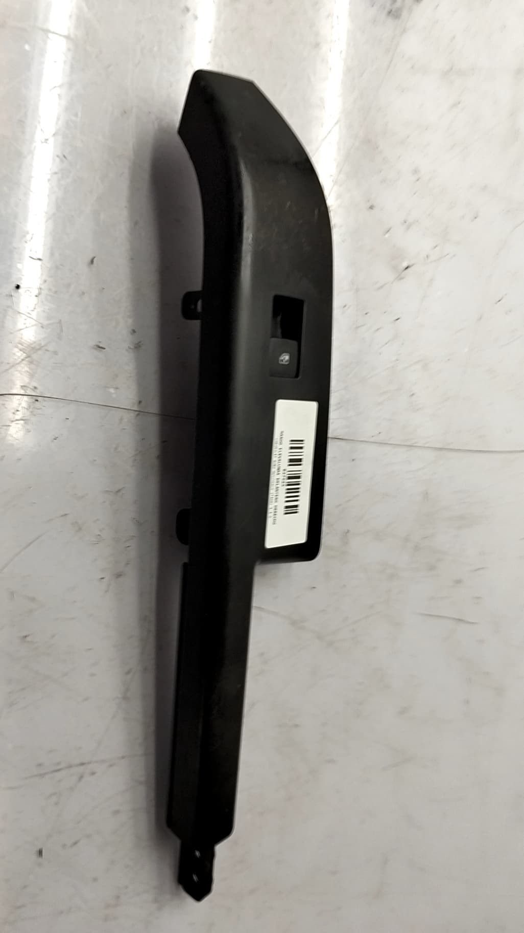 Mando elevalunas delantero derecho CHEVROLET AVEO HATCHBACK (T300) 4