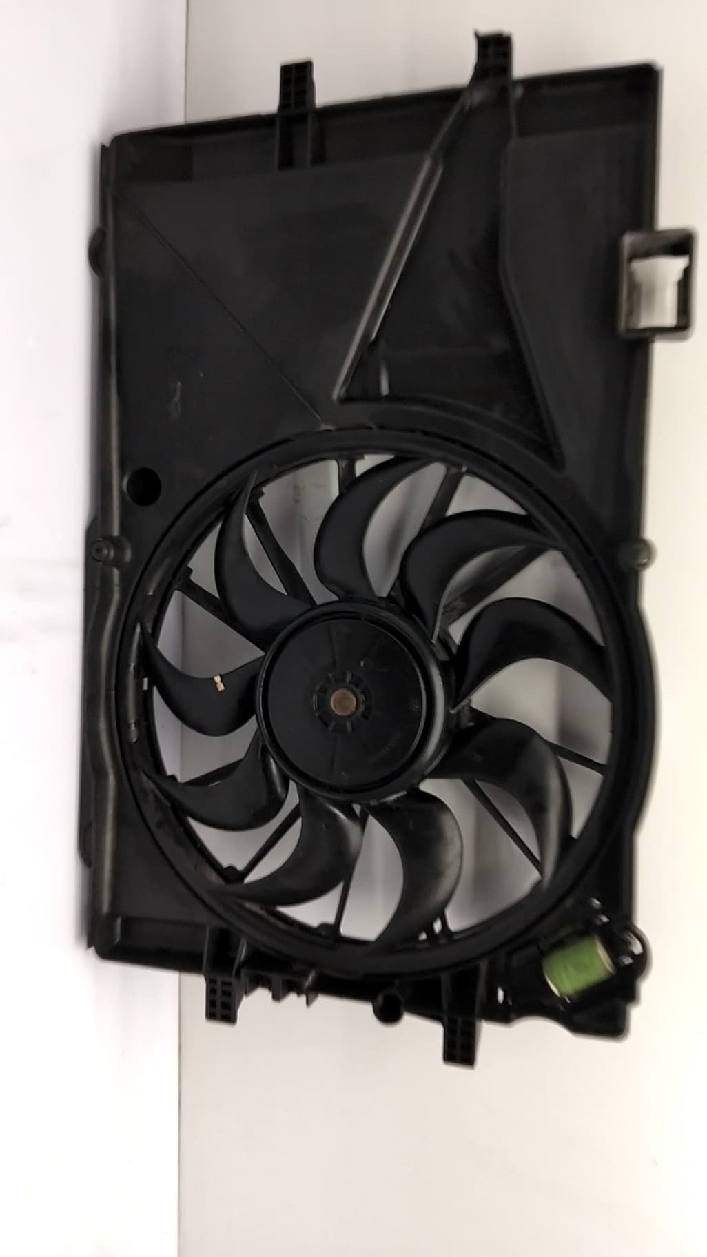 Electroventilador CHEVROLET AVEO HATCHBACK (T300) 4