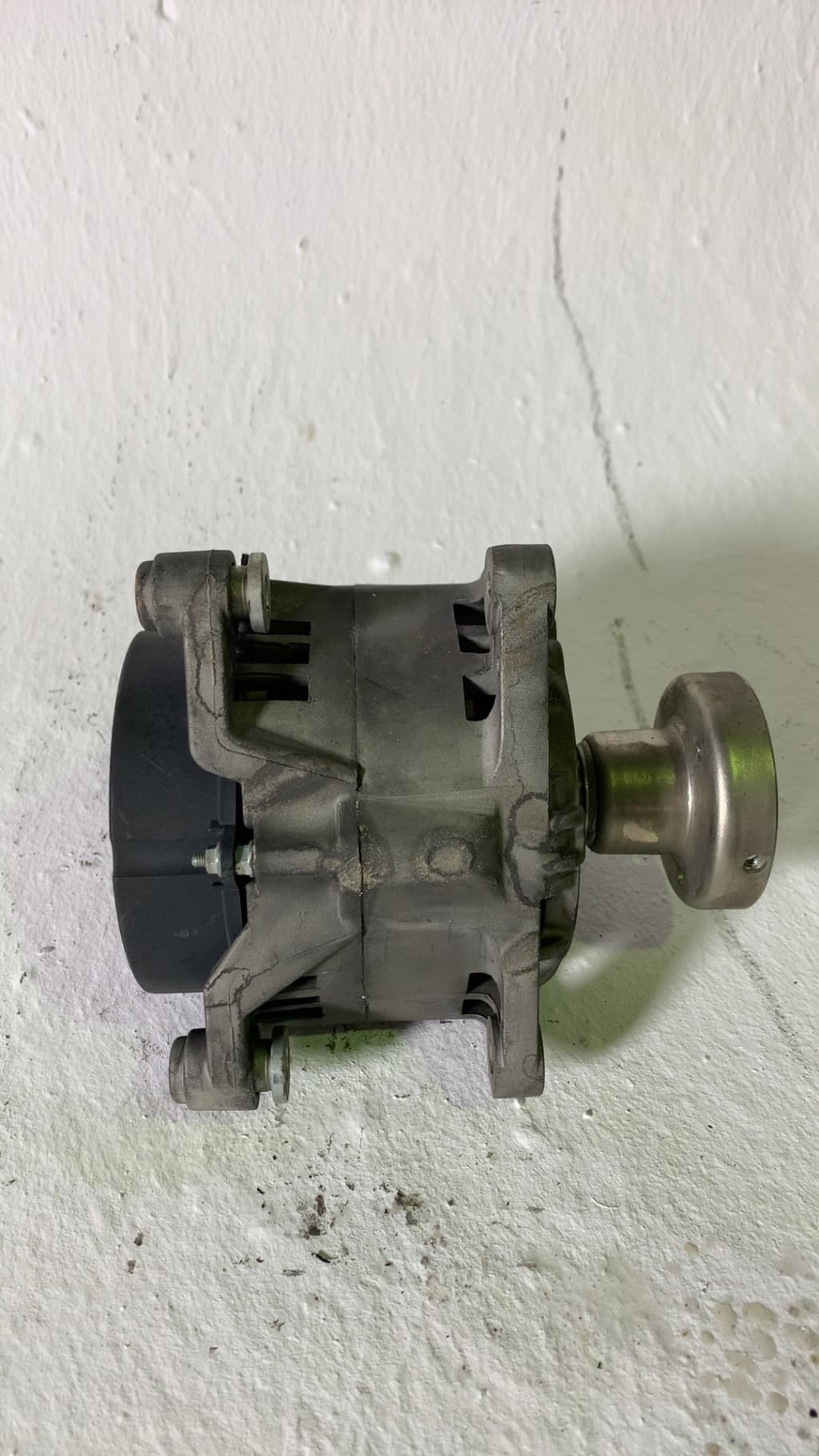 Alternador FORD FOCUS BERLINA (CAK) 4