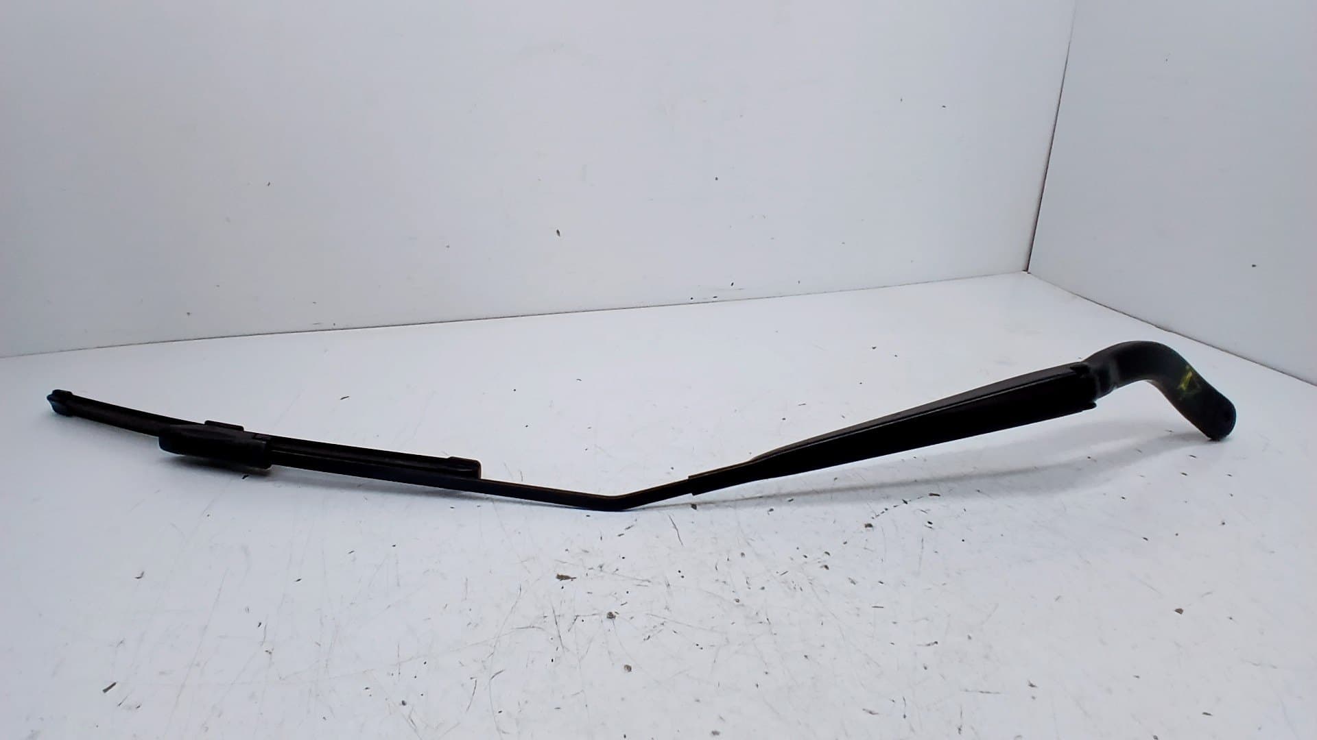 Brazo limpia delantero derecho RENAULT TWINGO III 4