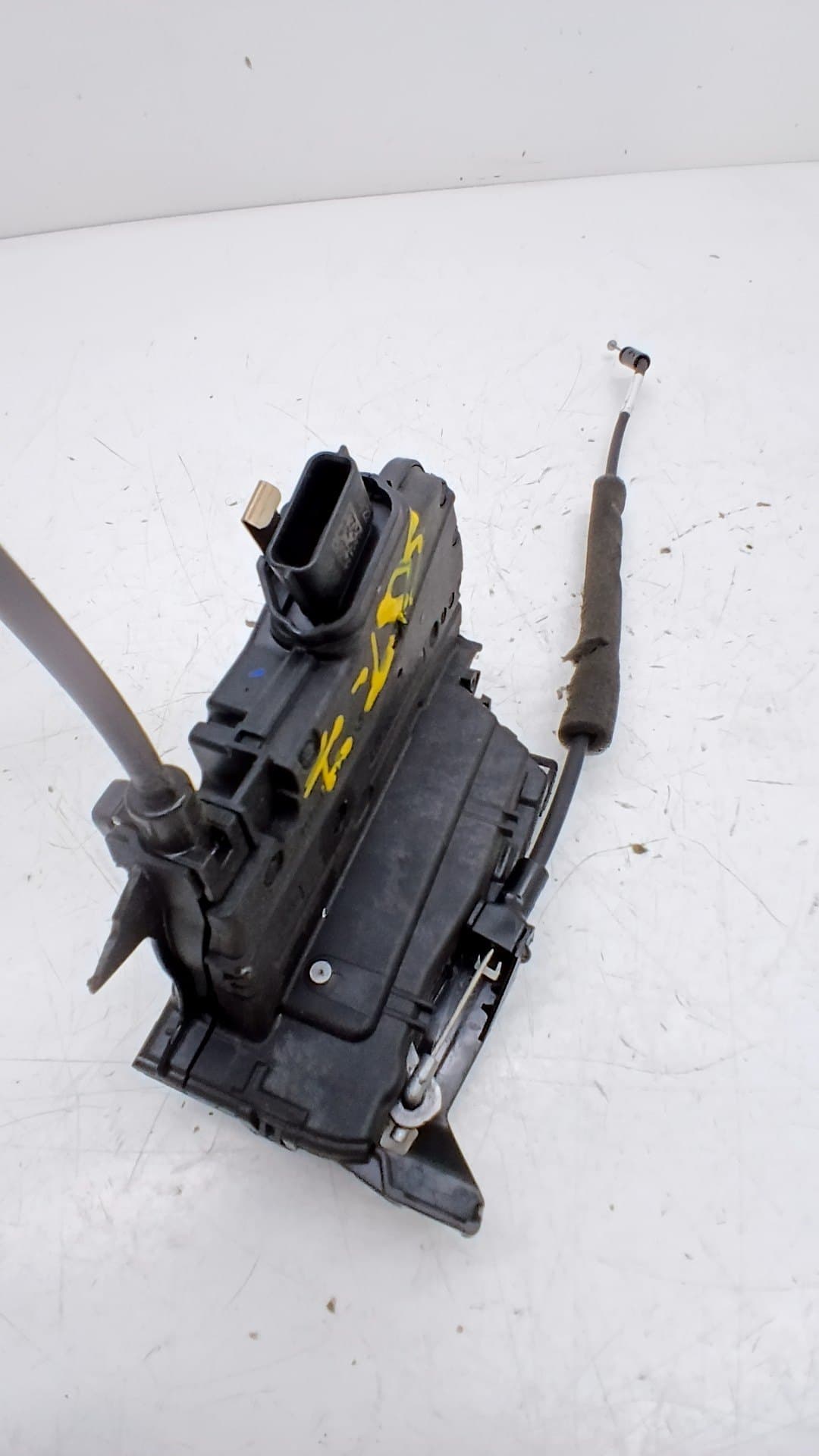 Cerradura puerta trasera izquierda RENAULT TWINGO III 2
