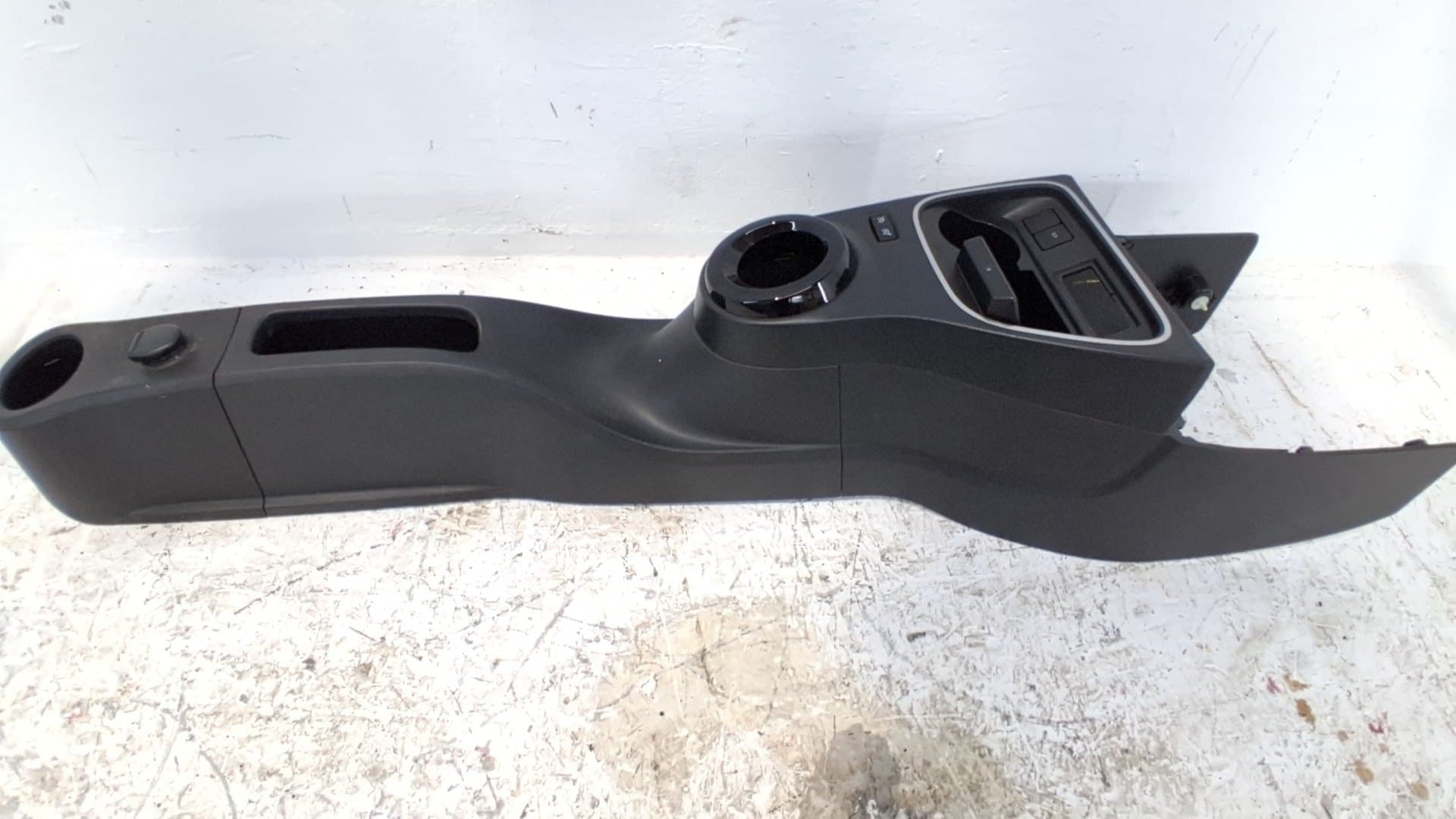 Consola central RENAULT TWINGO III 2