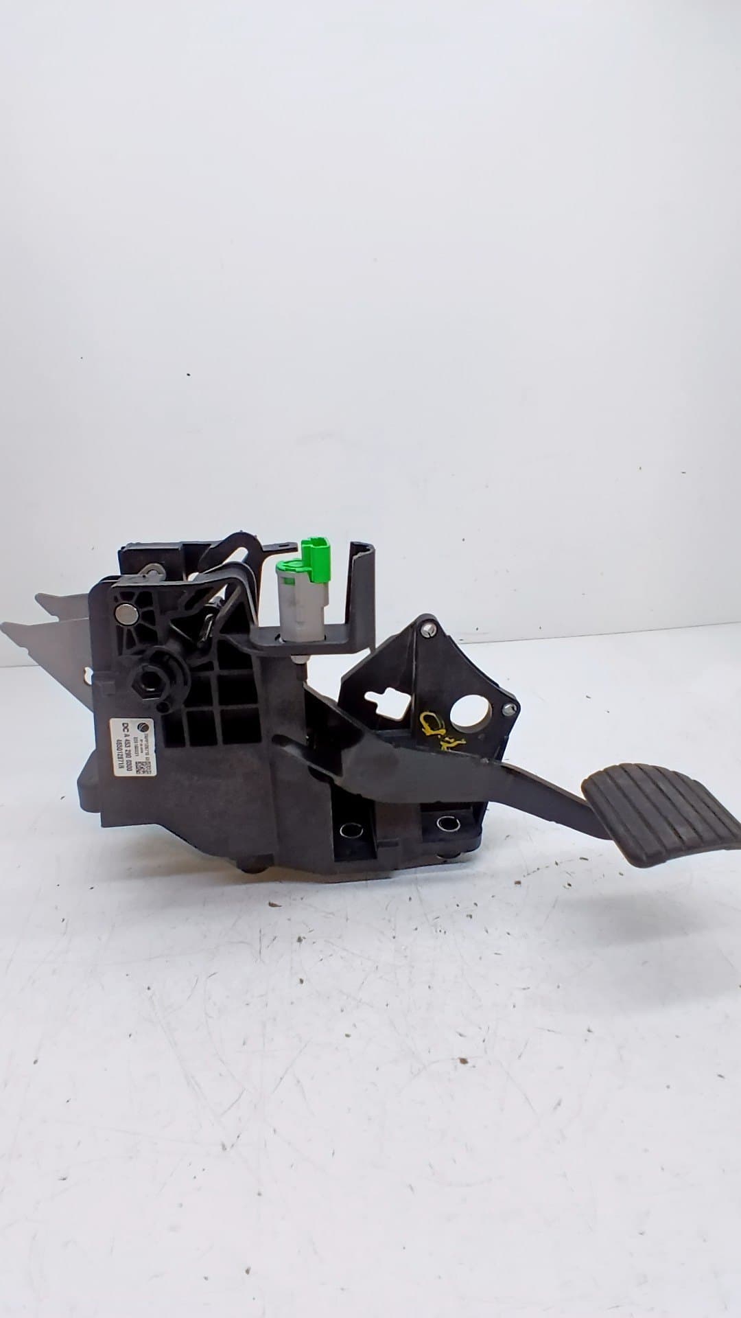 Pedal freno RENAULT TWINGO III 4