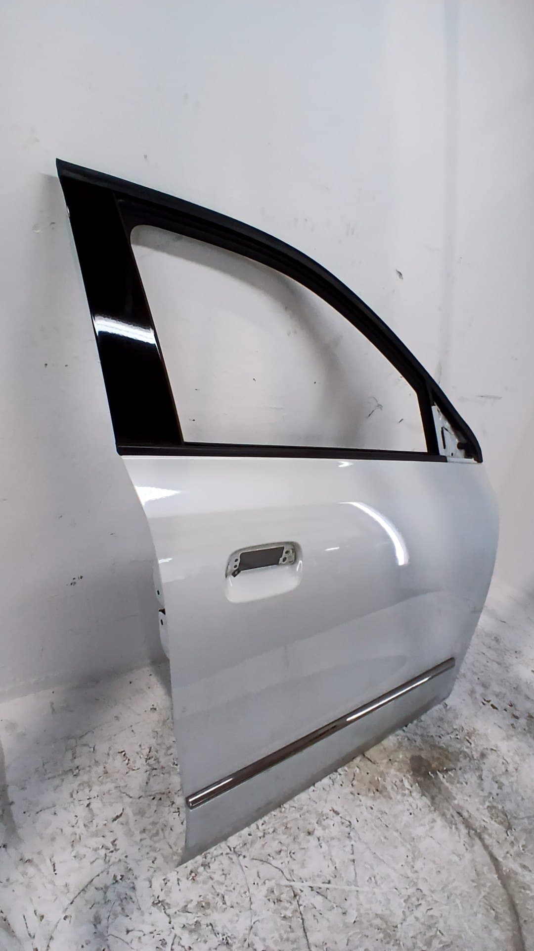 Puerta delantera derecha RENAULT TWINGO III