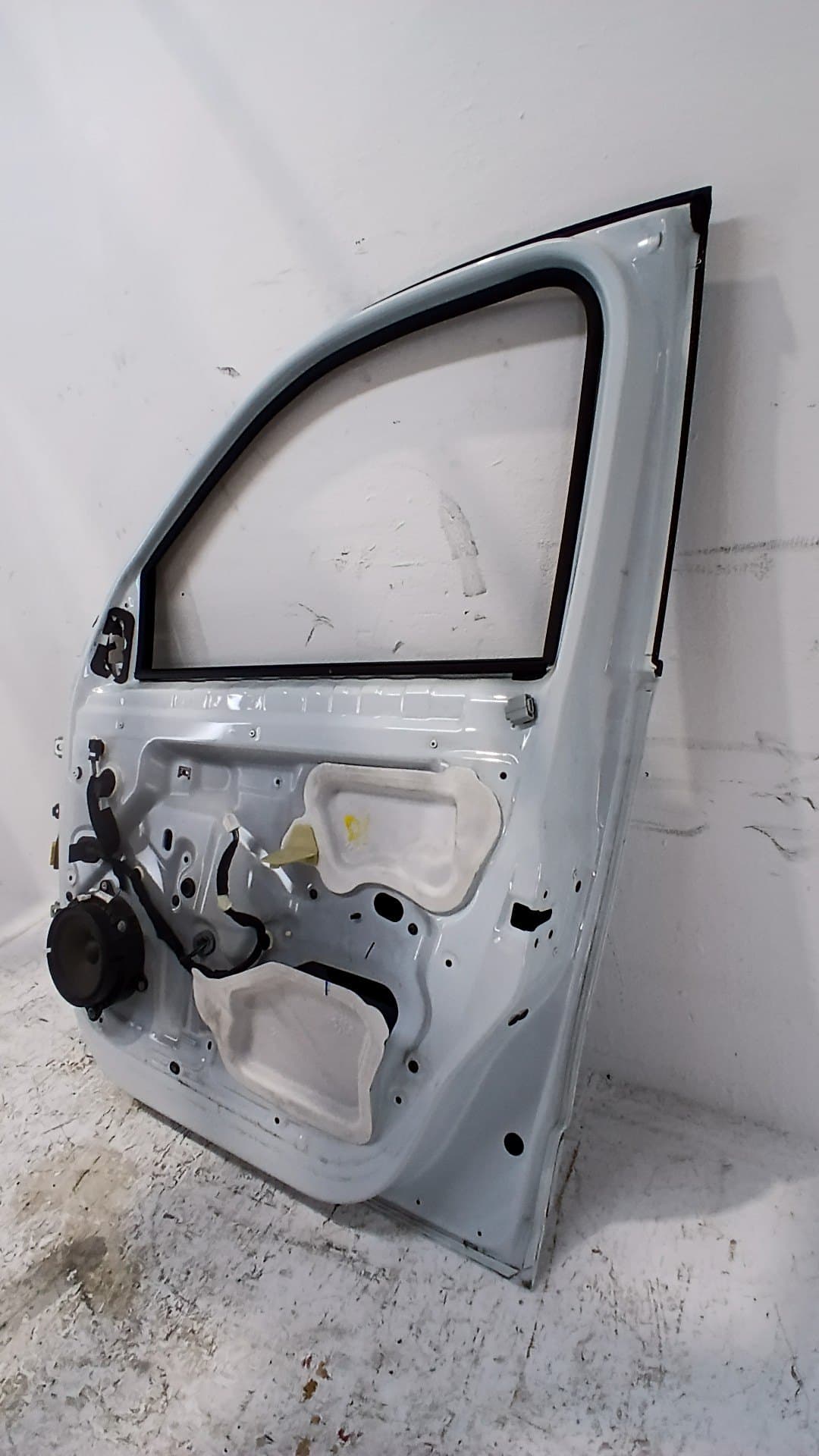 Puerta delantera derecha RENAULT TWINGO III 2