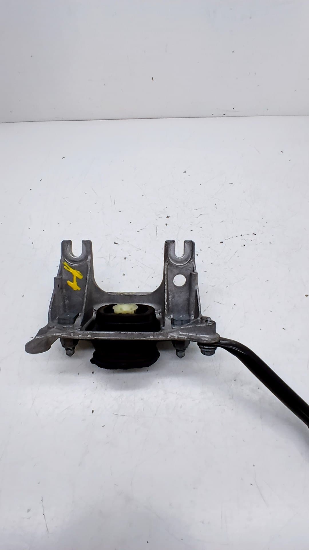 Soporte motor RENAULT TWINGO III 2