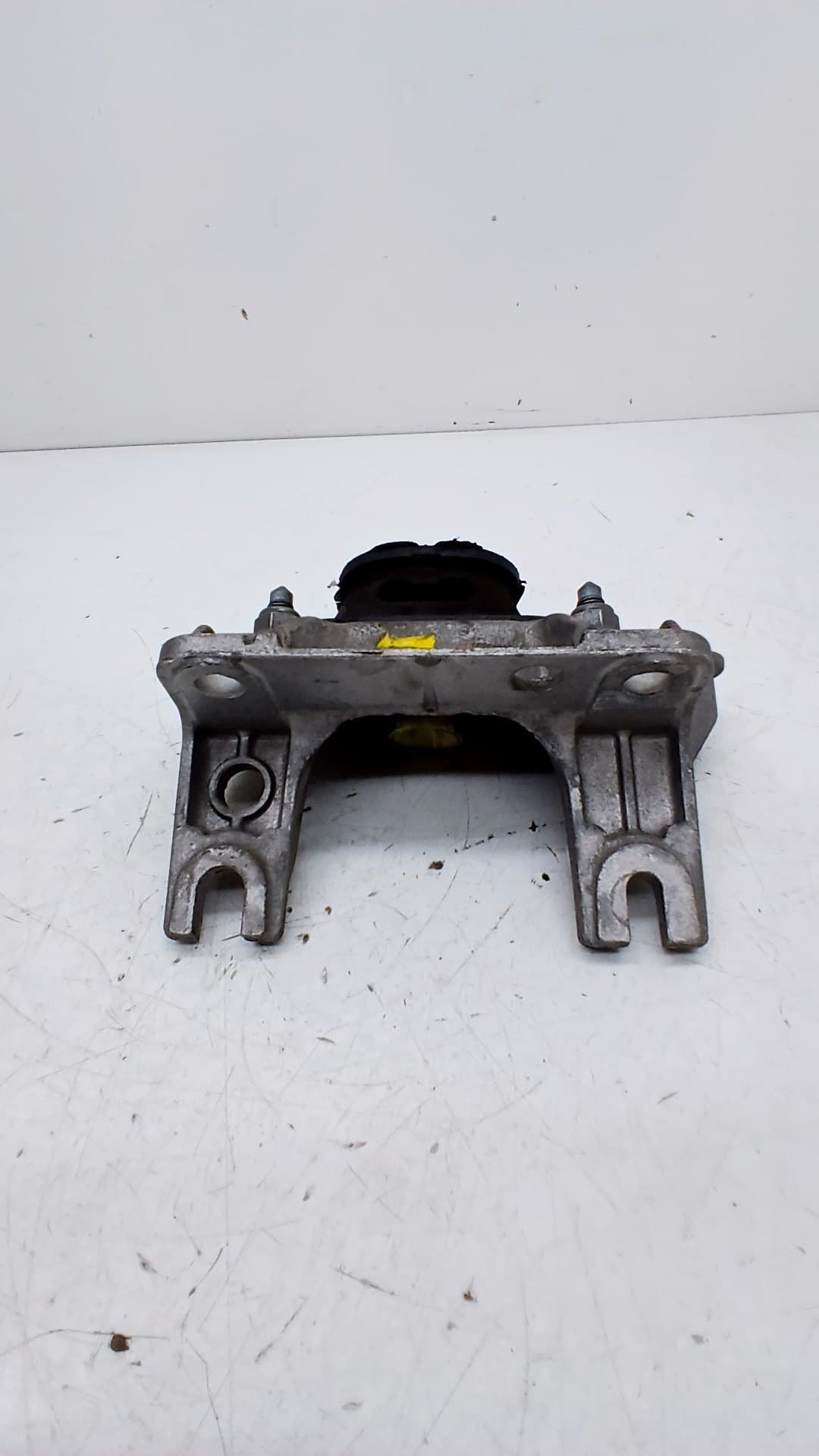 Soporte motor RENAULT TWINGO III 2