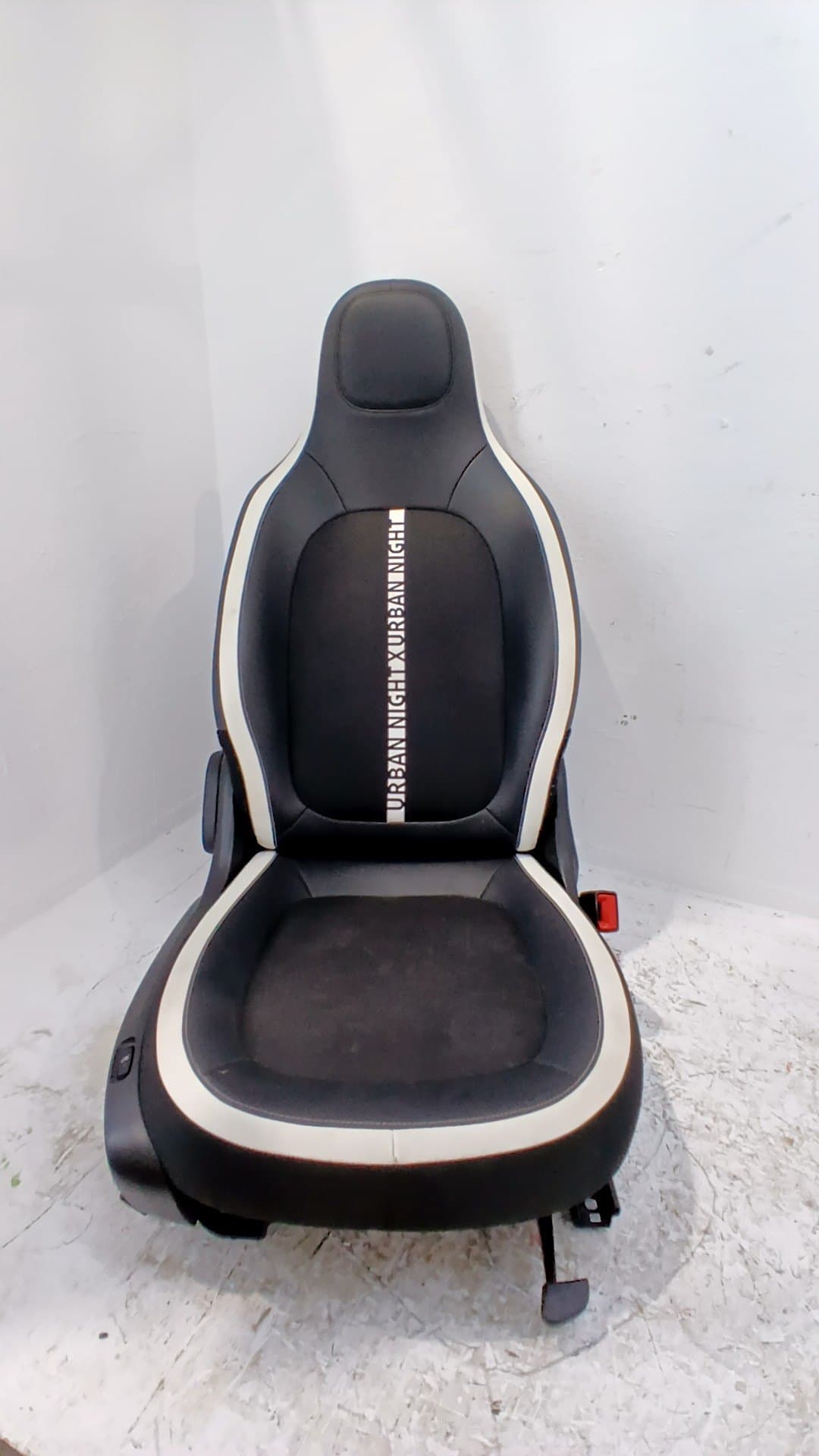 Asiento delantero derecho RENAULT TWINGO III