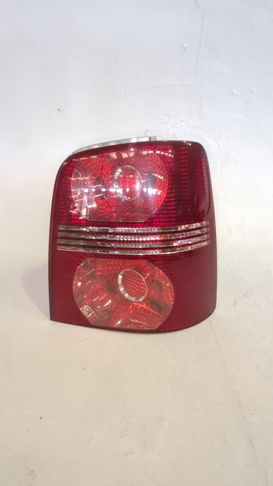 Piloto trasero derecho VOLKSWAGEN TOURAN (1T1)