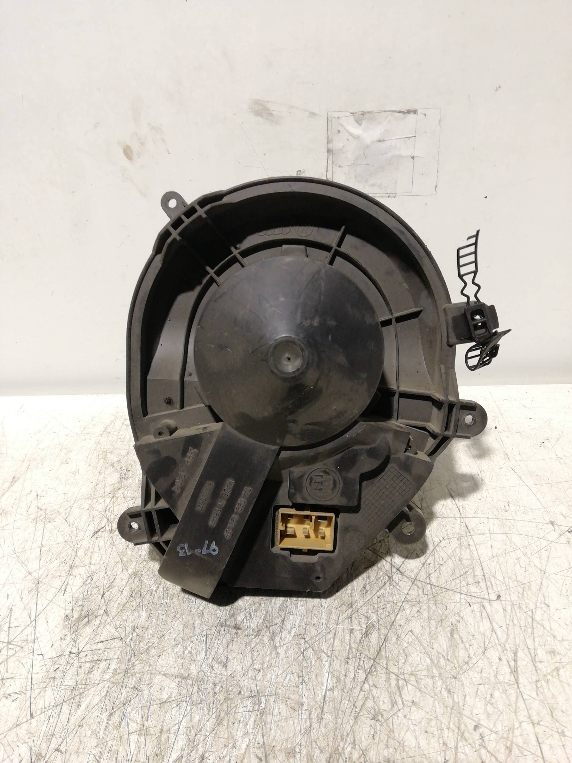 Ventilador calefaccion AUDI A4 AVANT (B5) 4