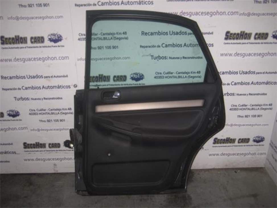 Puerta trasera derecha AUDI A4 AVANT (B5) 2