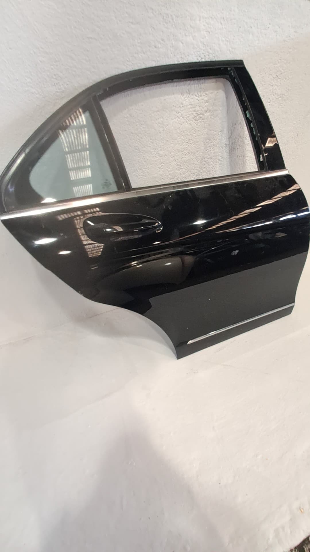 Puerta trasera derecha MERCEDES-BENZ CLASE C (W203) BERLINA