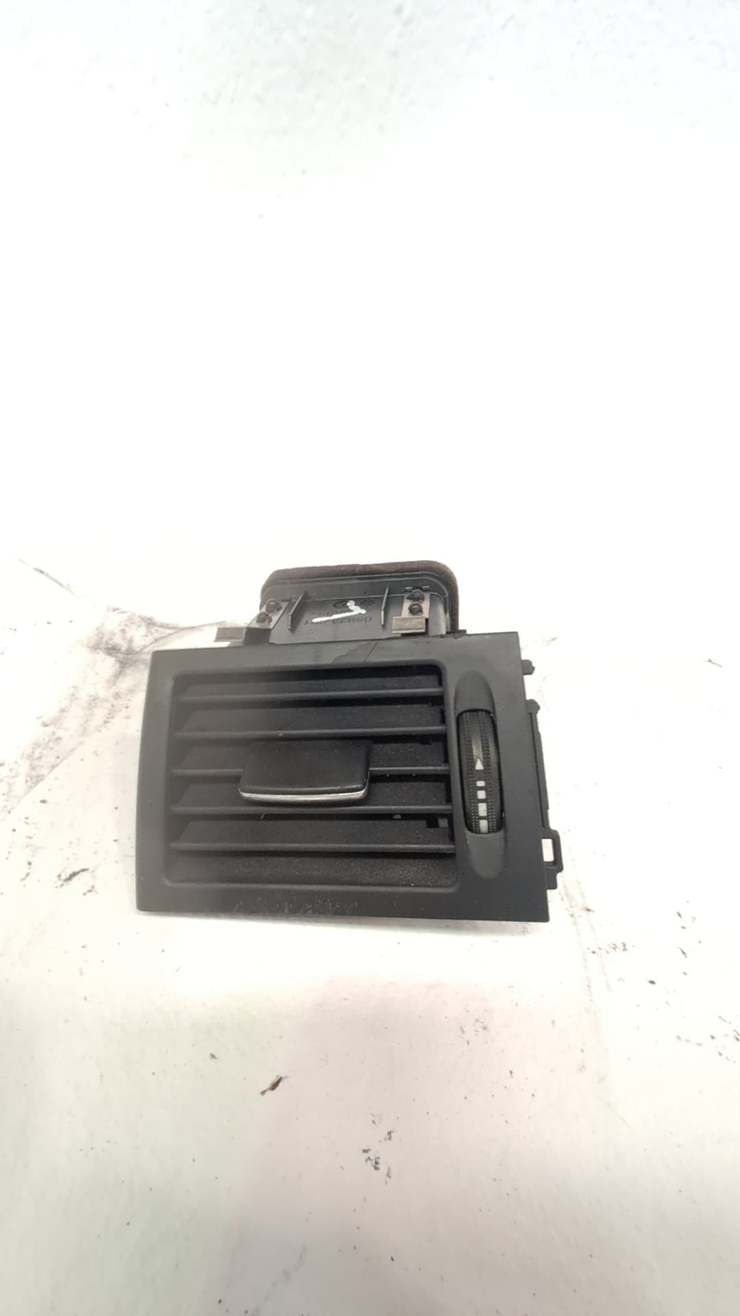 Recambio MERCEDES-BENZ CLASE C (W203) BERLINA ref. A2048300754