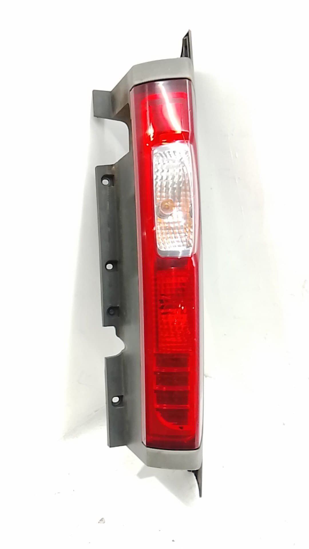 Faro antiniebla trasero izquierdo NISSAN PRIMASTAR FURGONETA (X83)