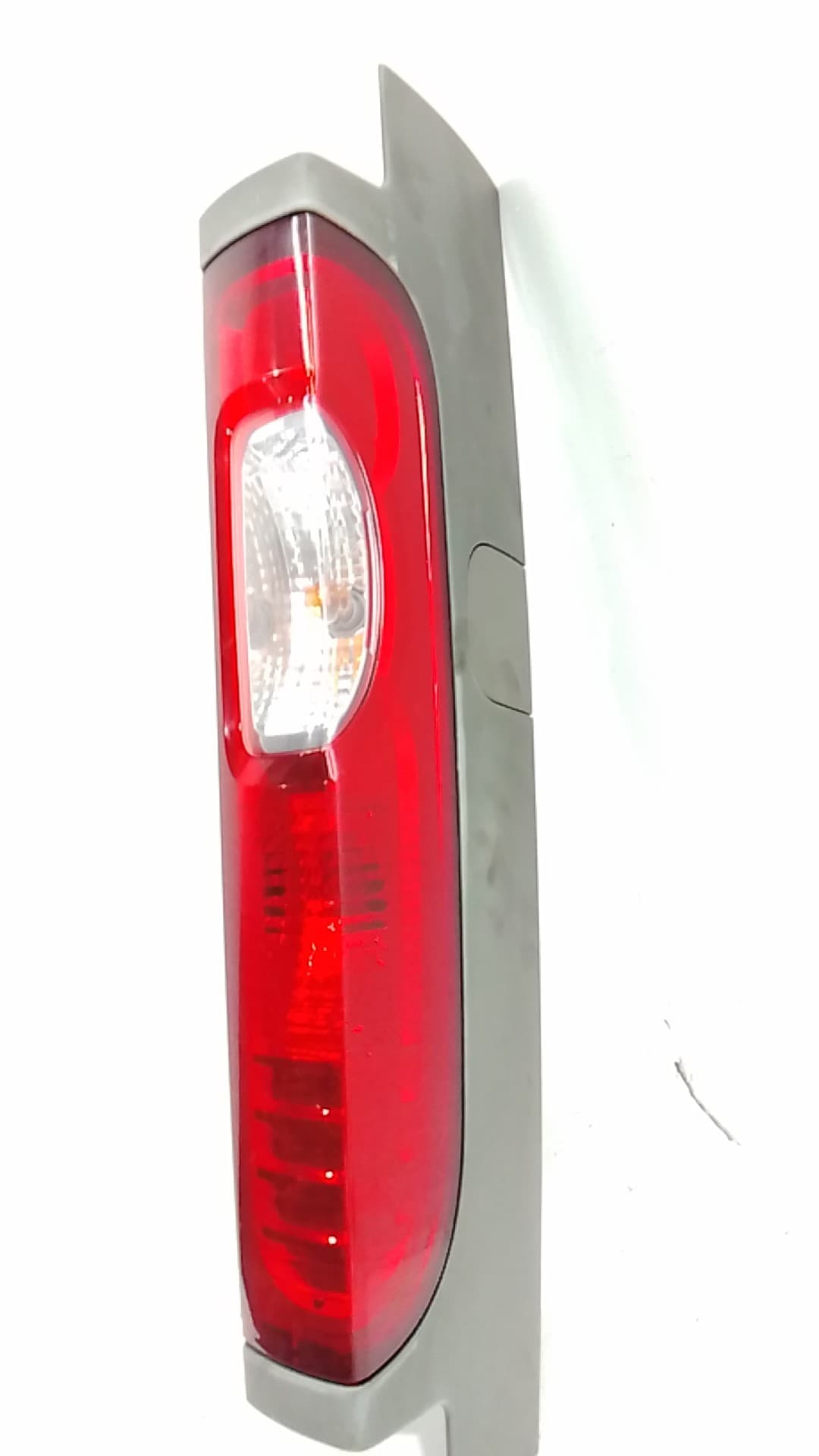 Faro antiniebla trasero izquierdo NISSAN PRIMASTAR FURGONETA (X83) 4