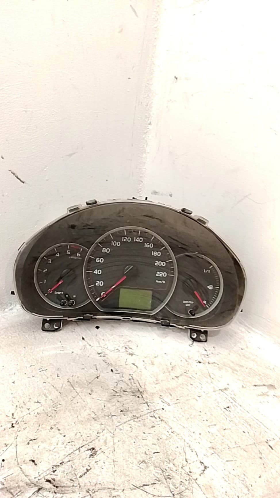 Cuadro instrumentos TOYOTA YARIS 4