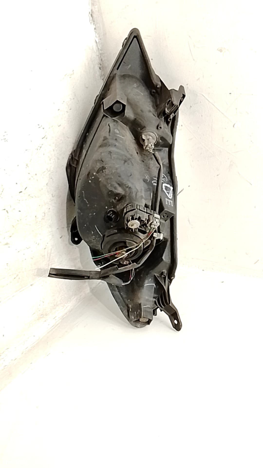 Faro derecho TOYOTA YARIS 2