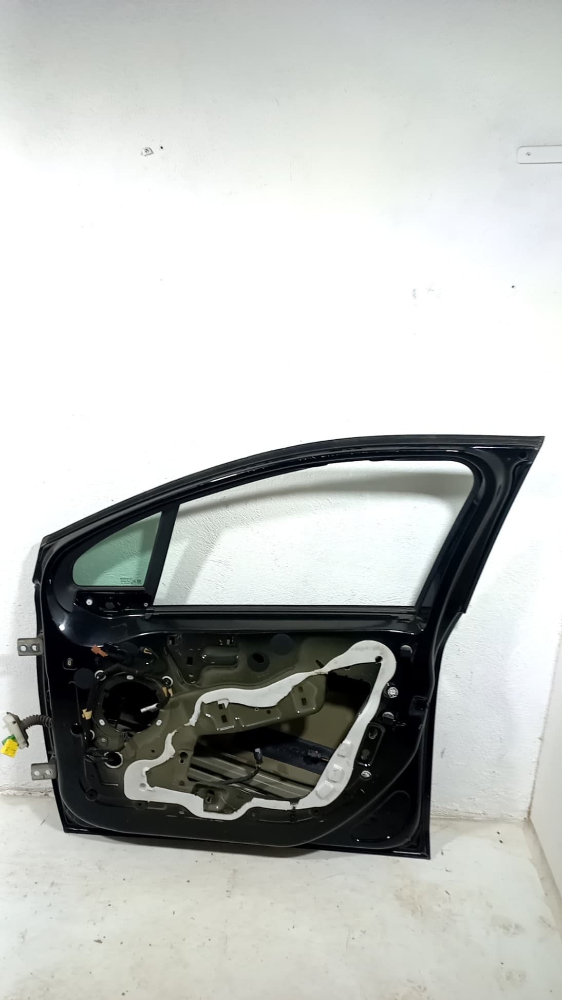 Puerta delantera derecha PEUGEOT 208 (P2) 3
