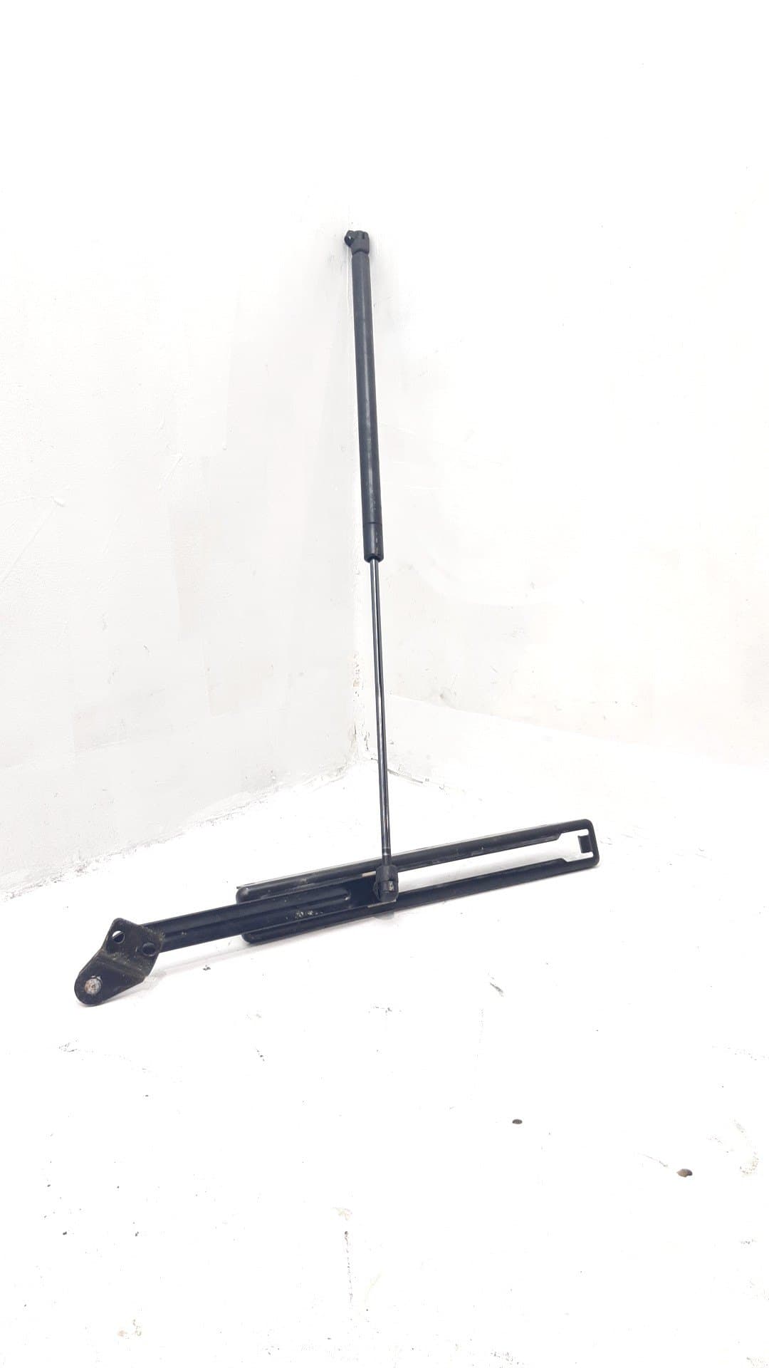 Brazo limpia trasero LAND ROVER FREELANDER (LN)