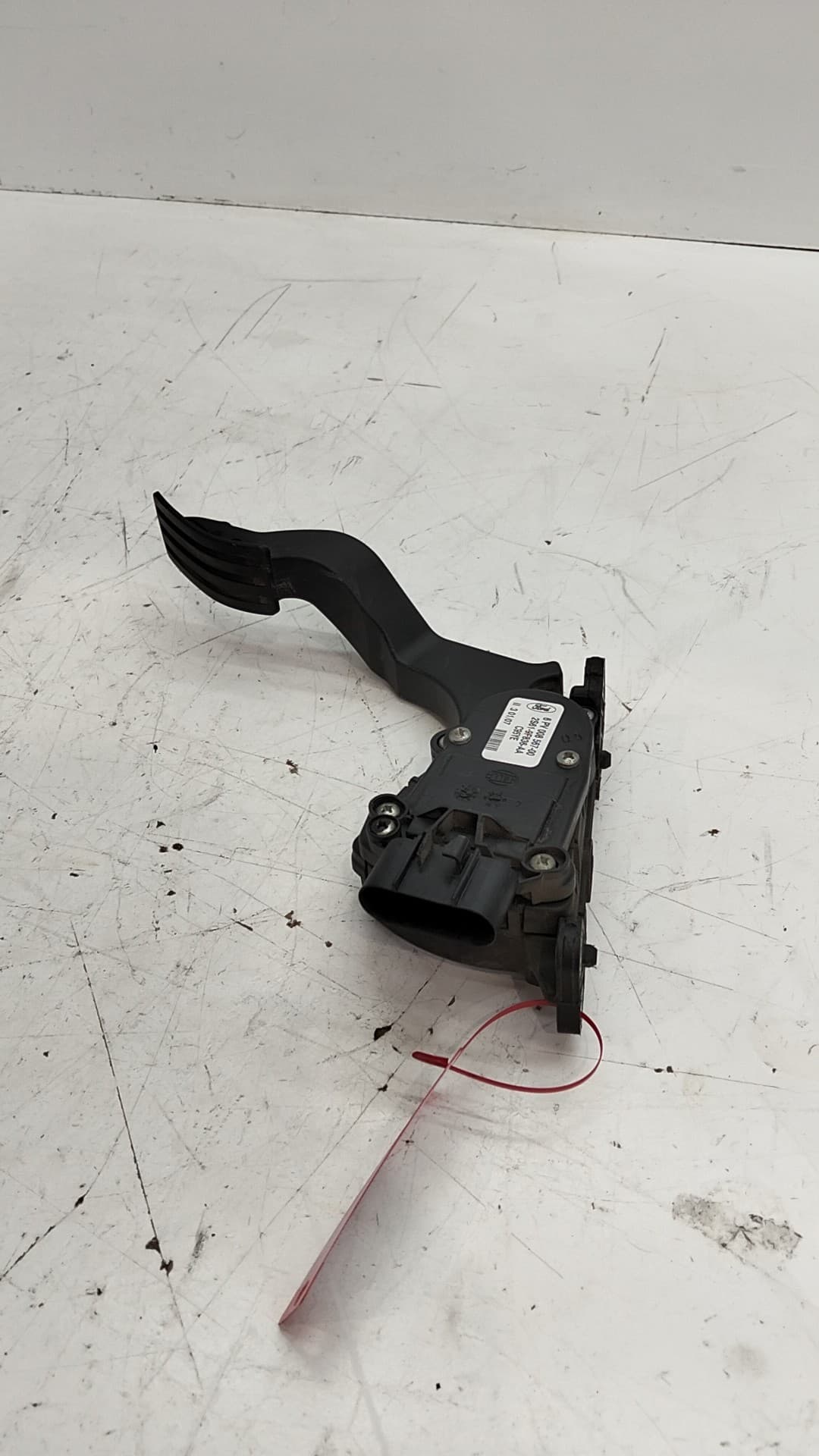 Pedal acelerador FORD FIESTA (CBK) 4