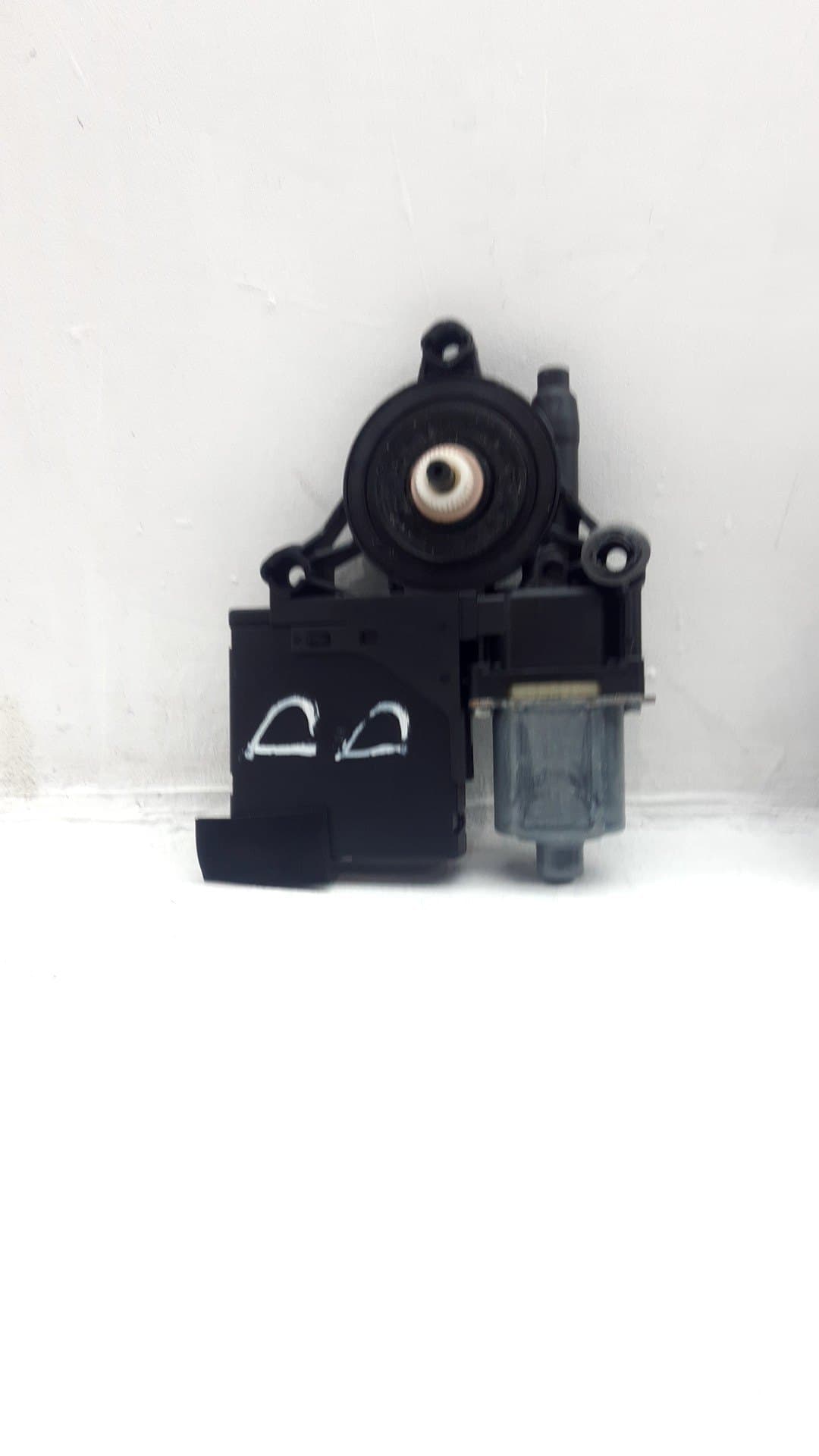 Motor elevalunas delantero derecho VOLKSWAGEN PASSAT CC (357)
