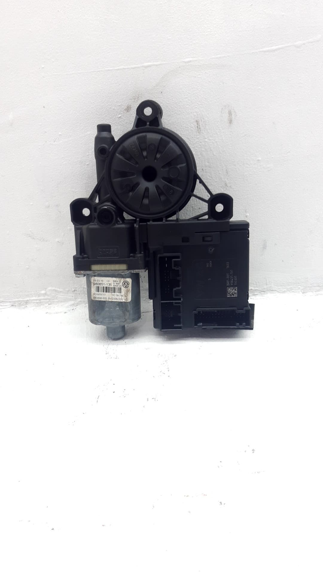 Motor elevalunas delantero izquierdo VOLKSWAGEN PASSAT CC (357) 3