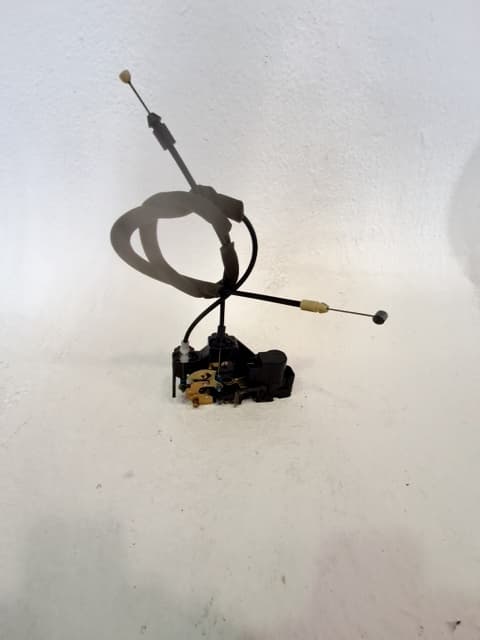 Cerradura puerta delantera derecha CHEVROLET EPICA (KL1_) 3