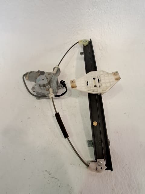 Elevalunas trasero izquierdo CHEVROLET EPICA (KL1_) 2