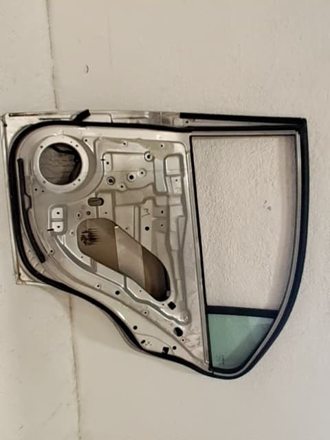 Puerta trasera derecha CHEVROLET EPICA (KL1_) 2