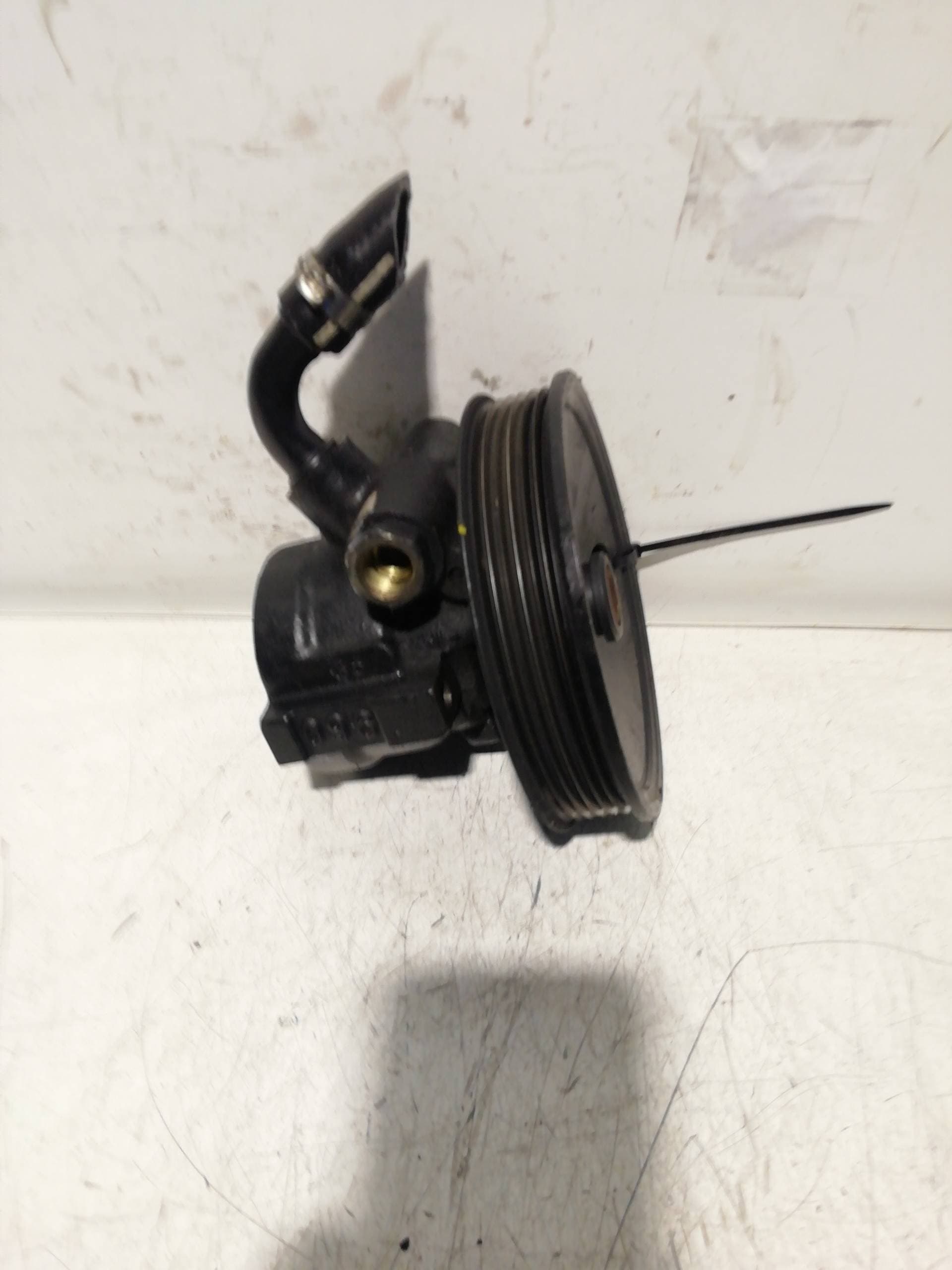 Bomba direccion VOLVO S40 BERLINA